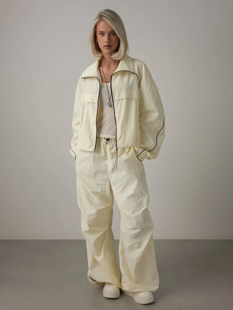 Брюки (L (46RU), бледно-жёлтый). Изображение № 1