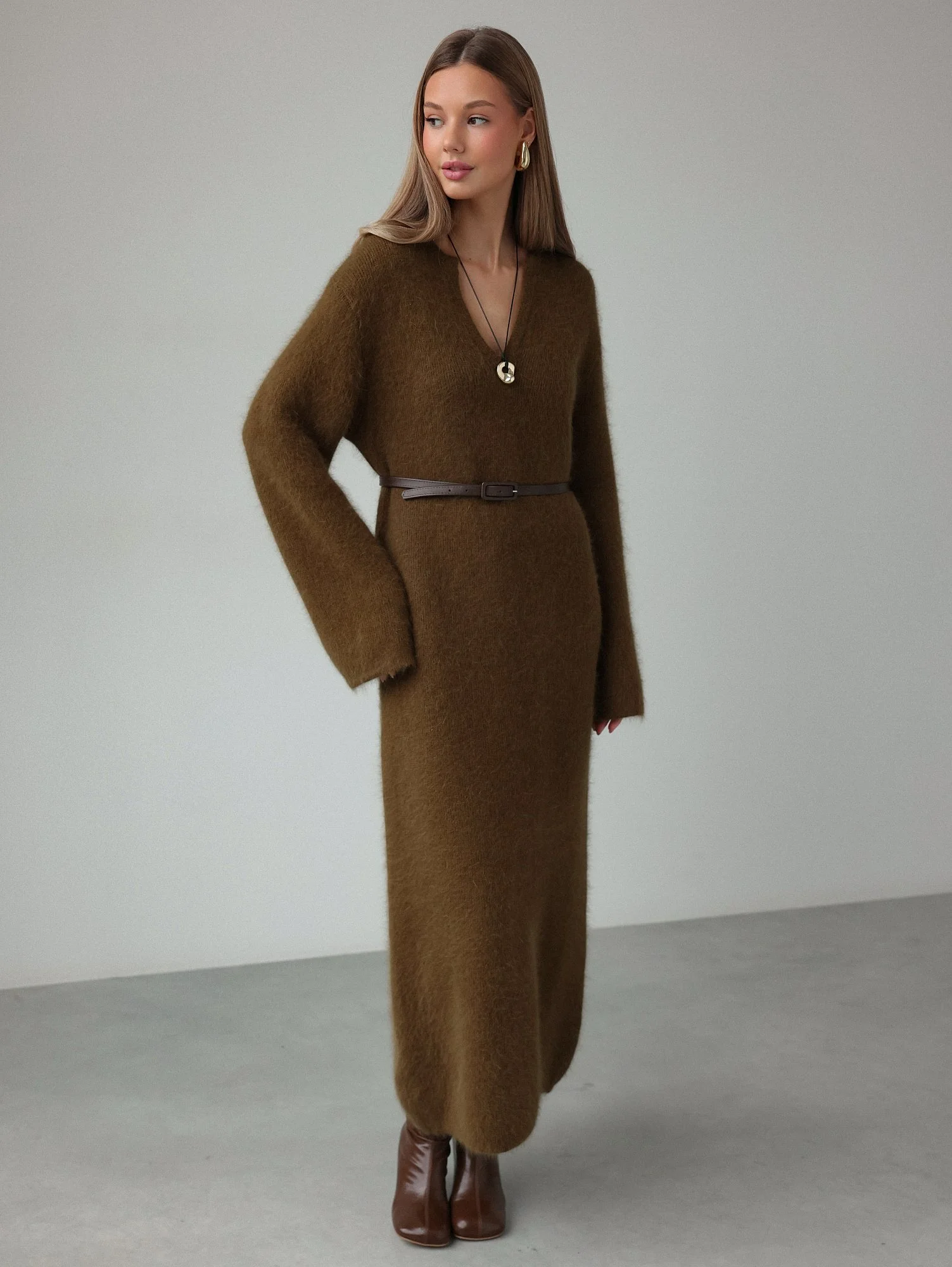 Платье  (onesize (42-46RU), болотный). Избражение № 1