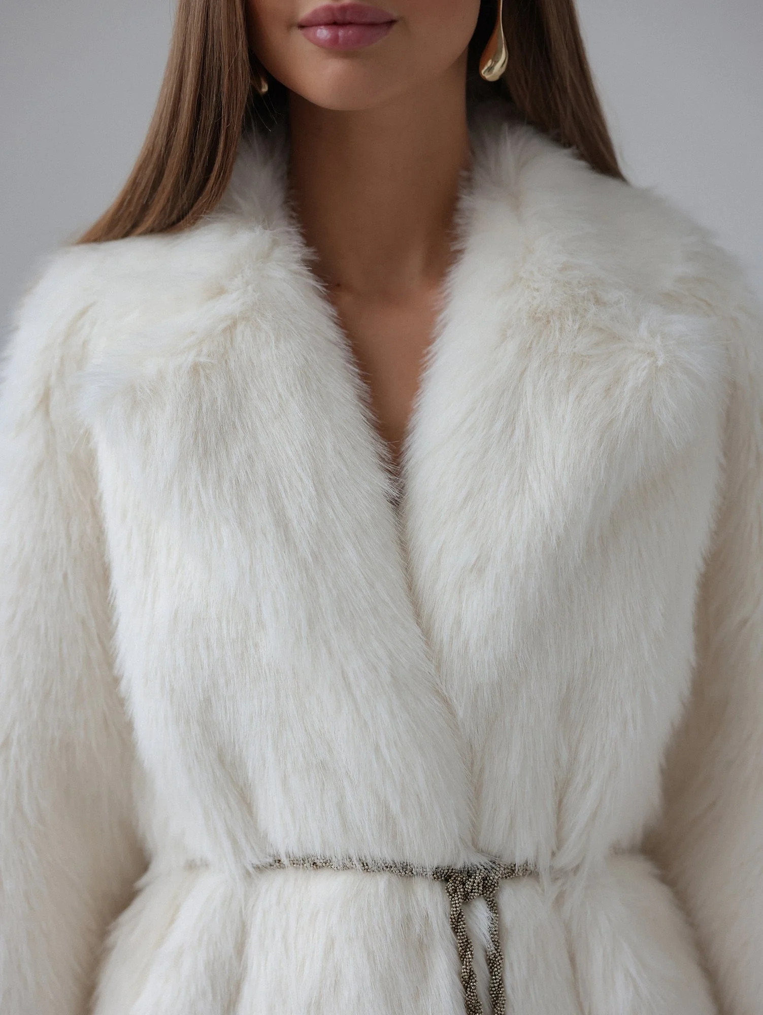 Шуба (M (44RU), молочный). Избражение № 3