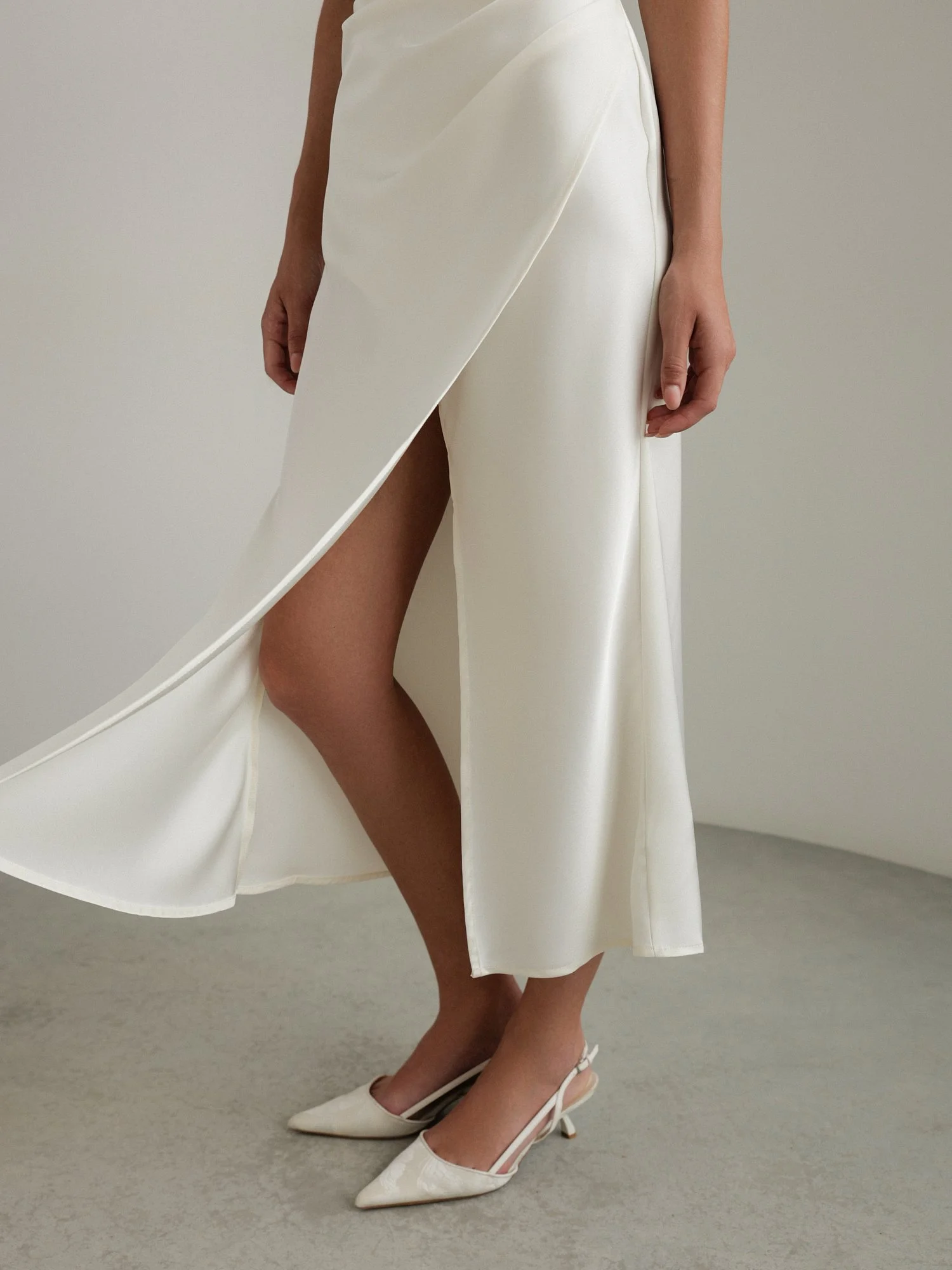 Платье (S (42RU), молочный). Избражение № 4