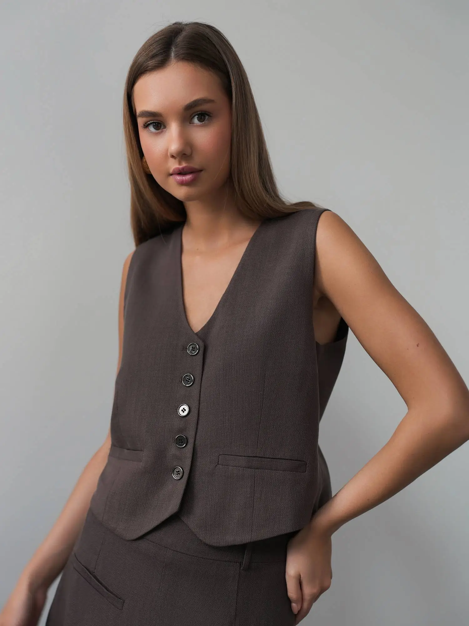 Жилет (L (46RU), коричневый). Избражение № 3