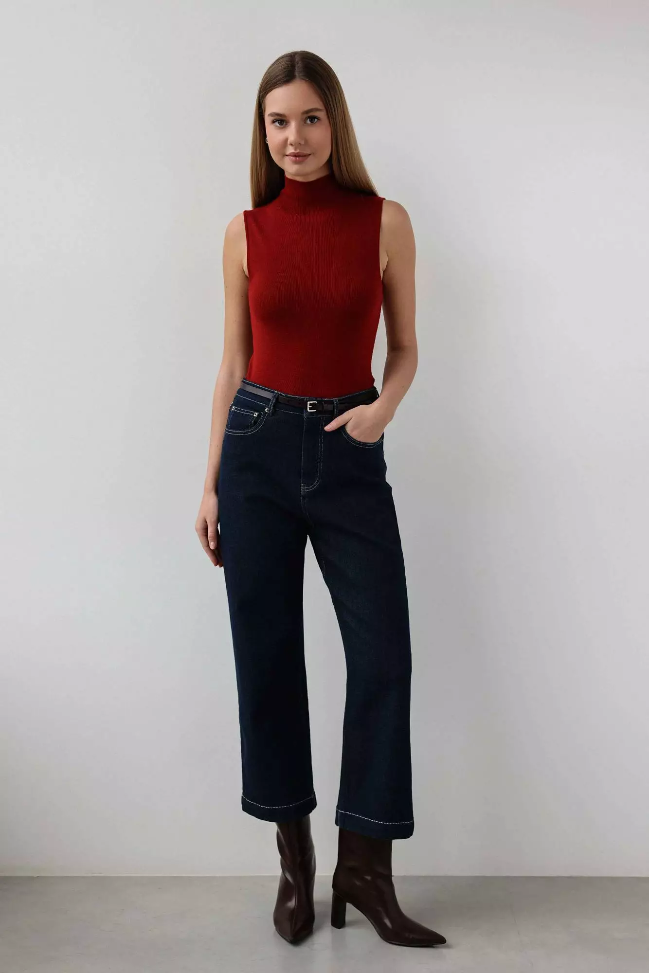 Джинсы (S (42RU), тёмно-синий). Избражение № 1