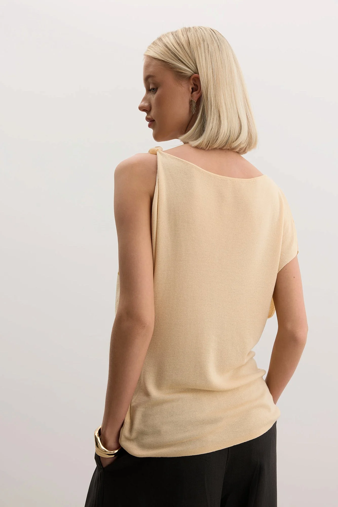 Топ (onesize (42-46RU), бежевый). Изображение № 7