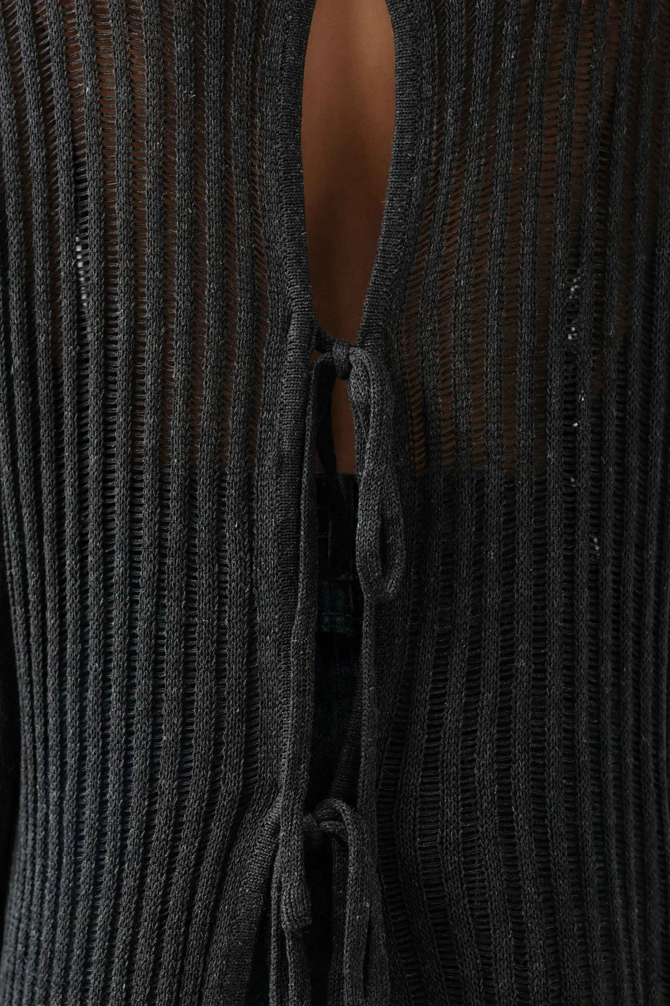 свитер (oversize, тёмно-серый). Избражение № 3