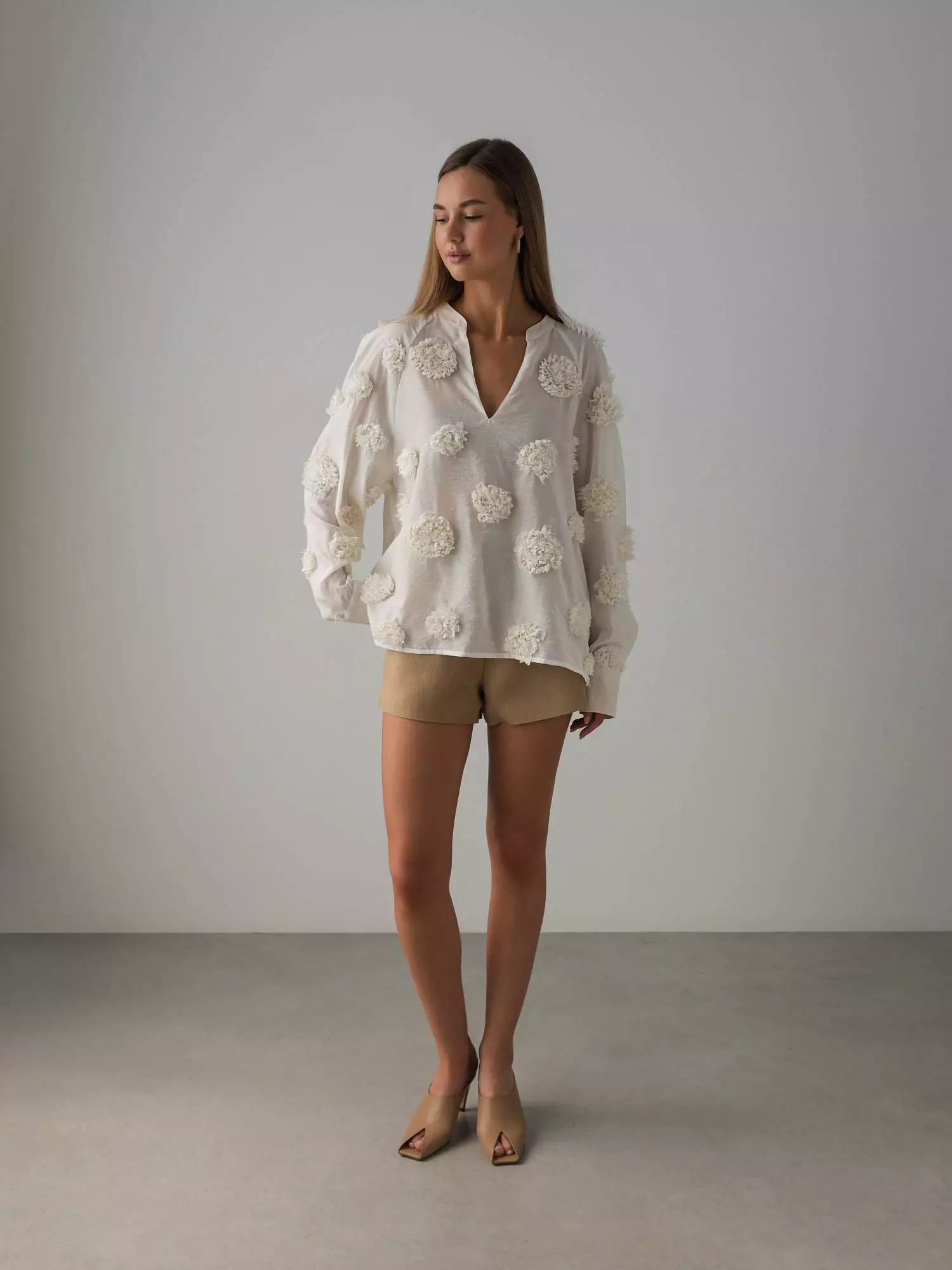 Блузка (onesize (42-46RU), светло-бежевый). Избражение № 2