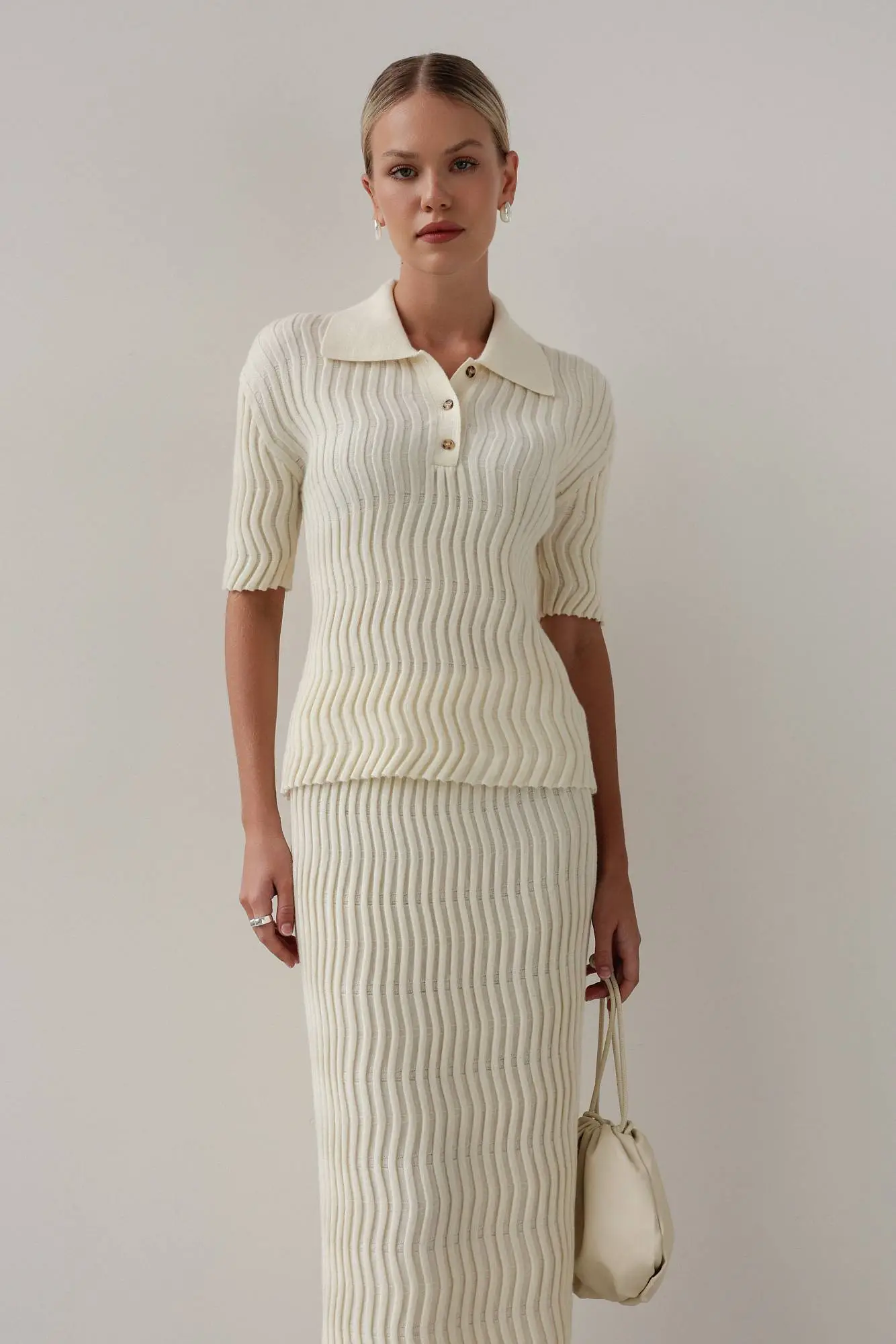 Топ (M (44RU), молочный). Избражение № 1