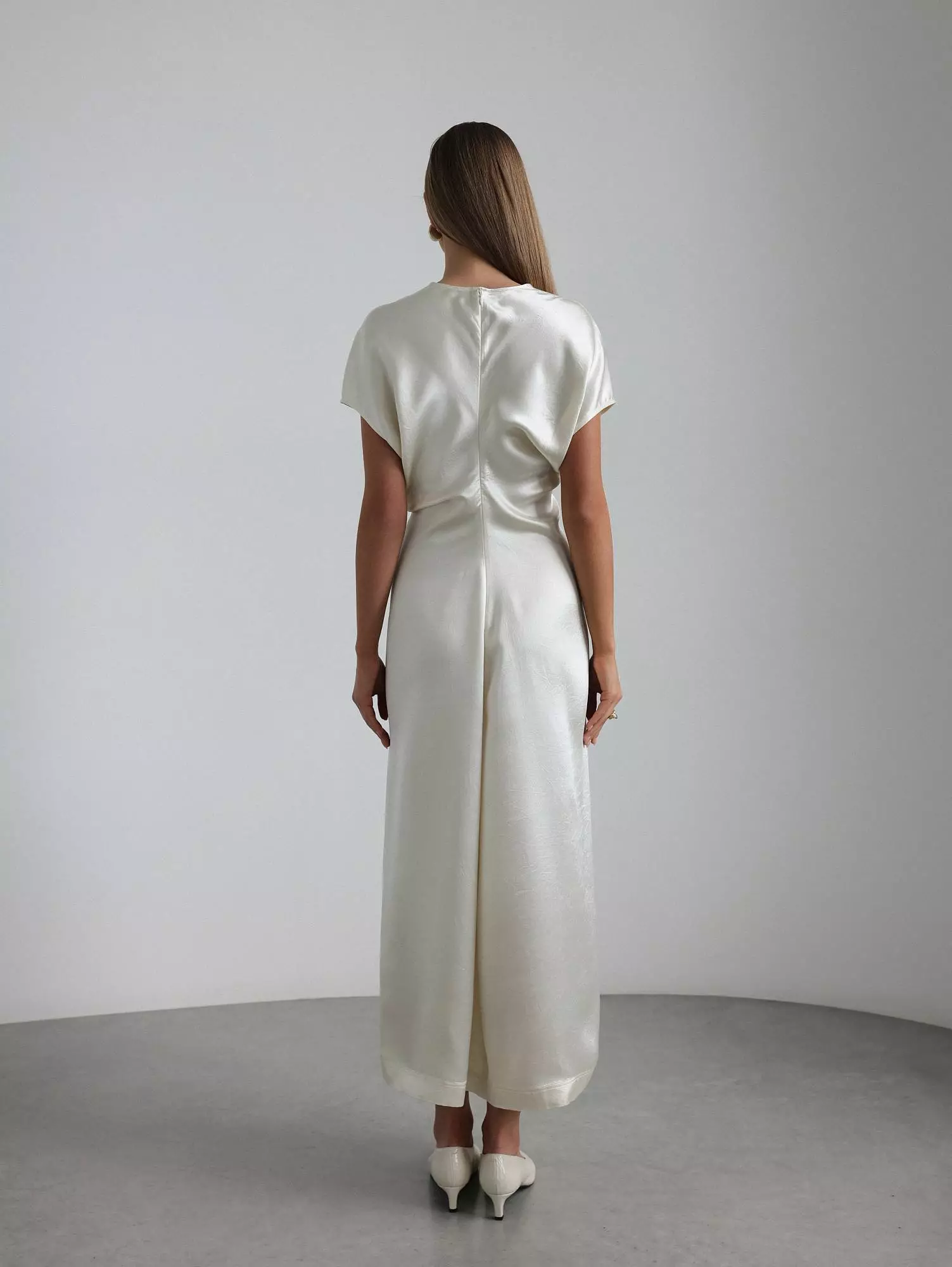 Платье (S (42RU), кремовый). Избражение № 4