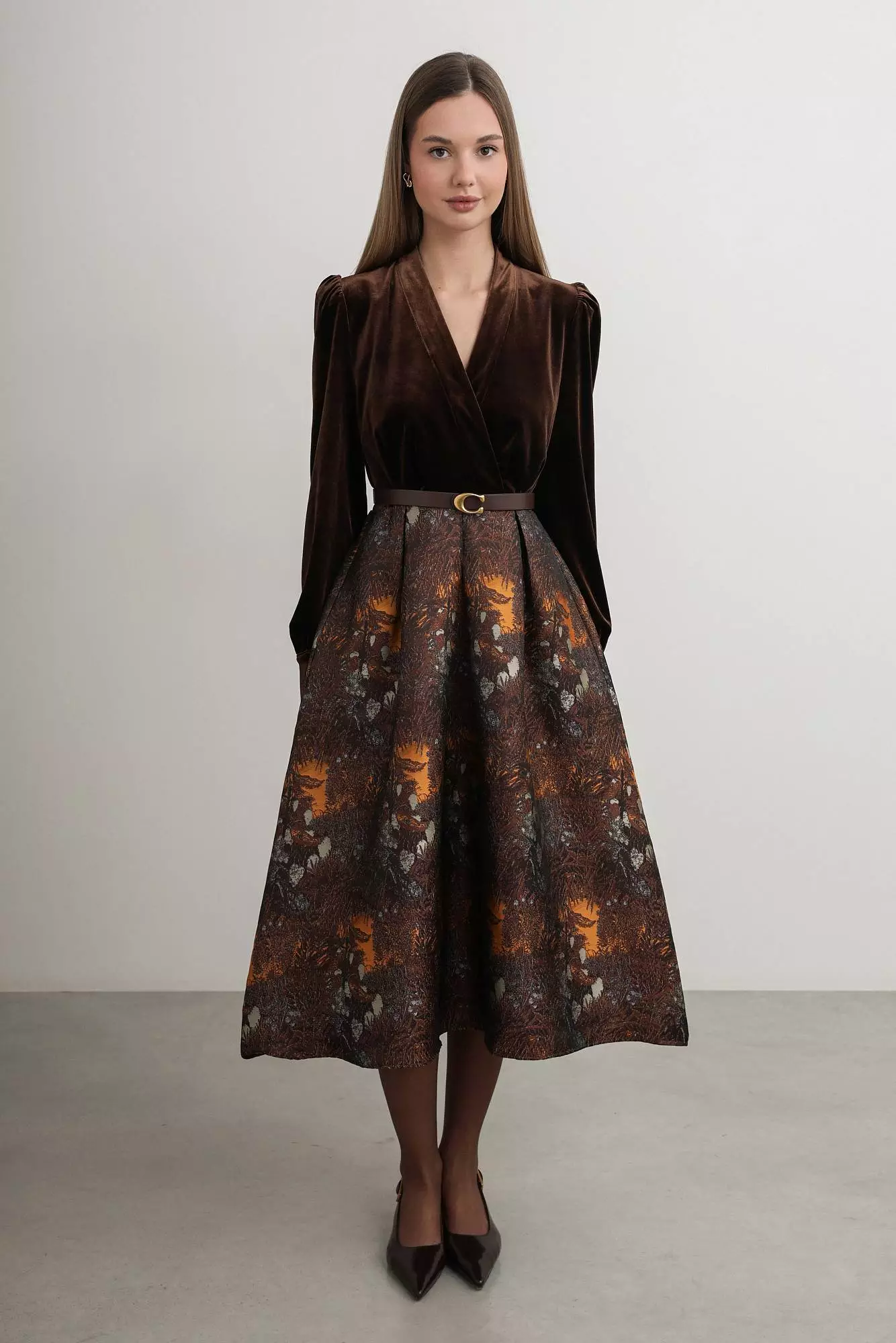 Платье (S (42RU), коричневый). Избражение № 1