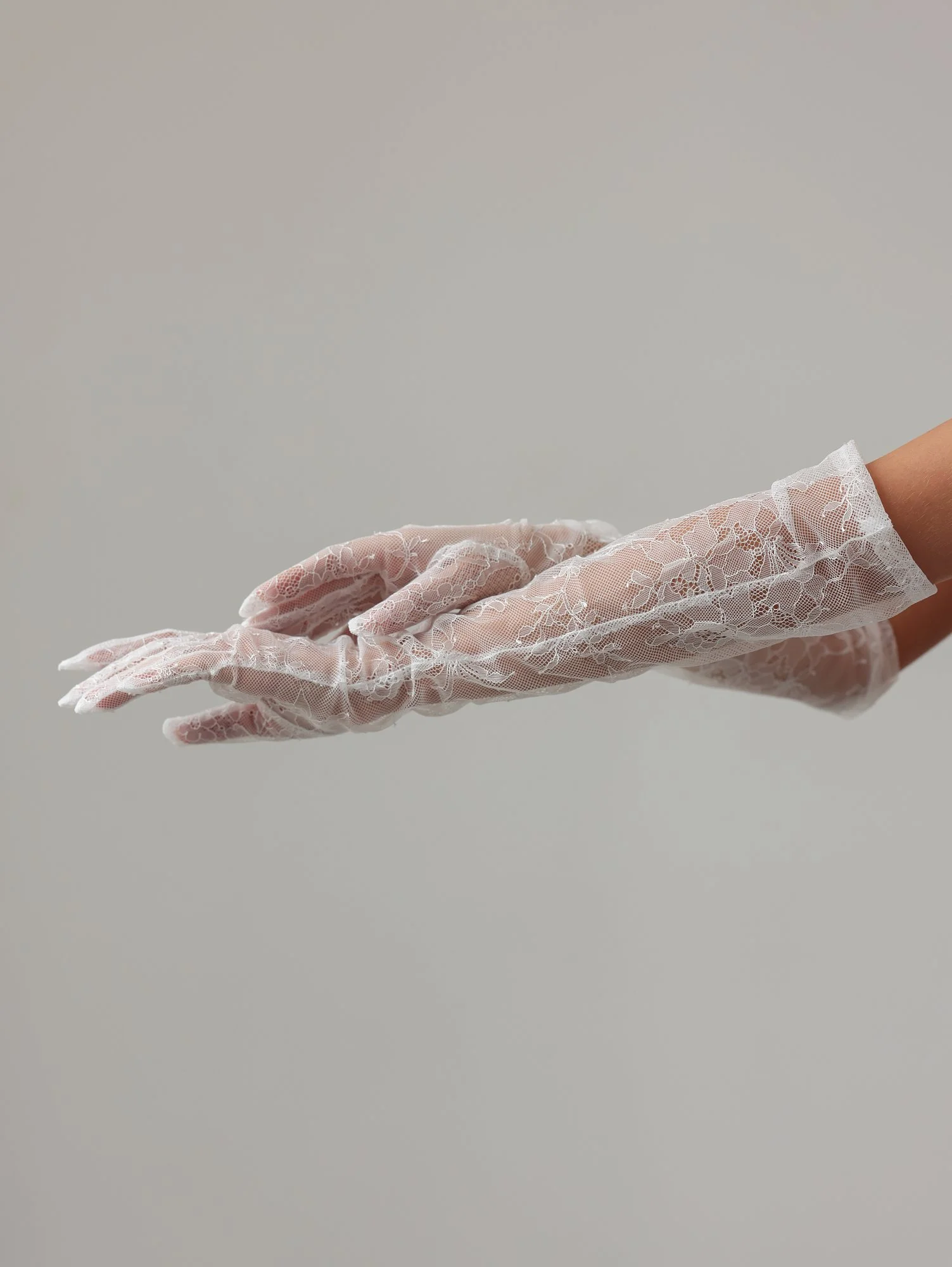 перчатки (белый). Избражение № 3