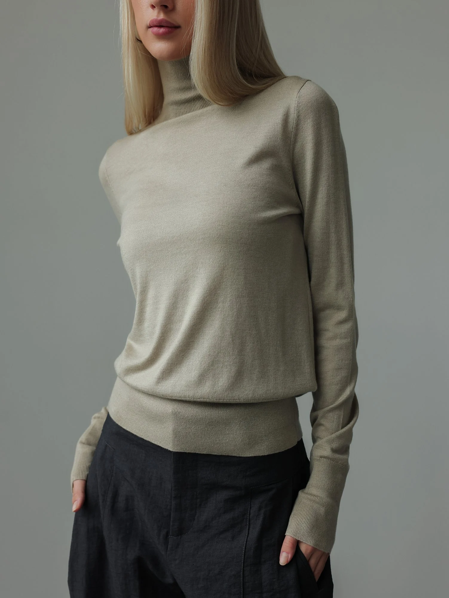 джемпер (onesize (42-46RU), серо-бежевый). Избражение № 2