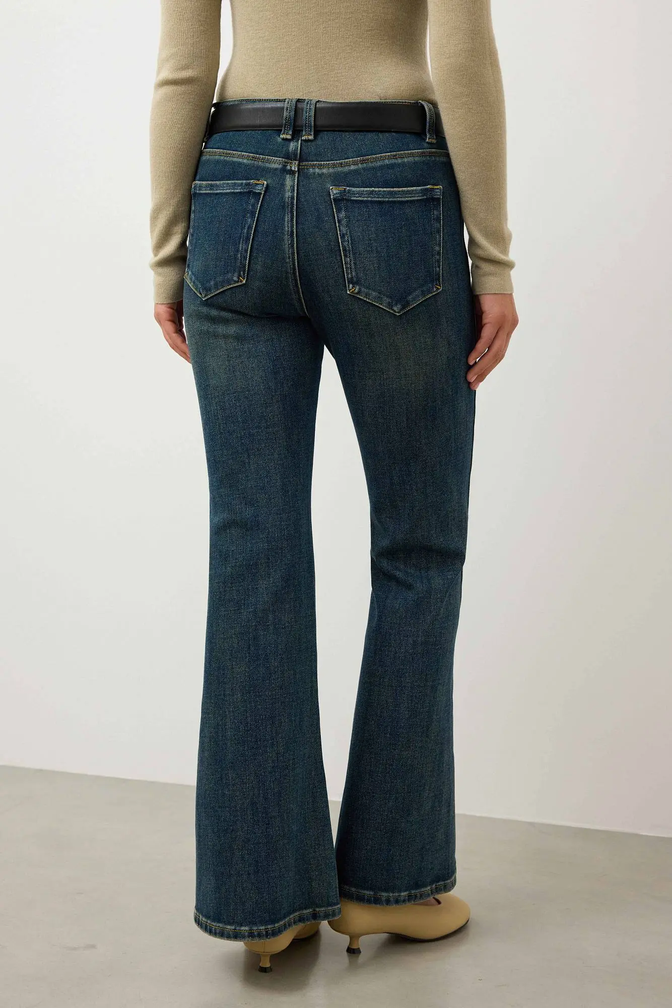 Джинсы (M (44RU), тёмно-синий). Избражение № 3