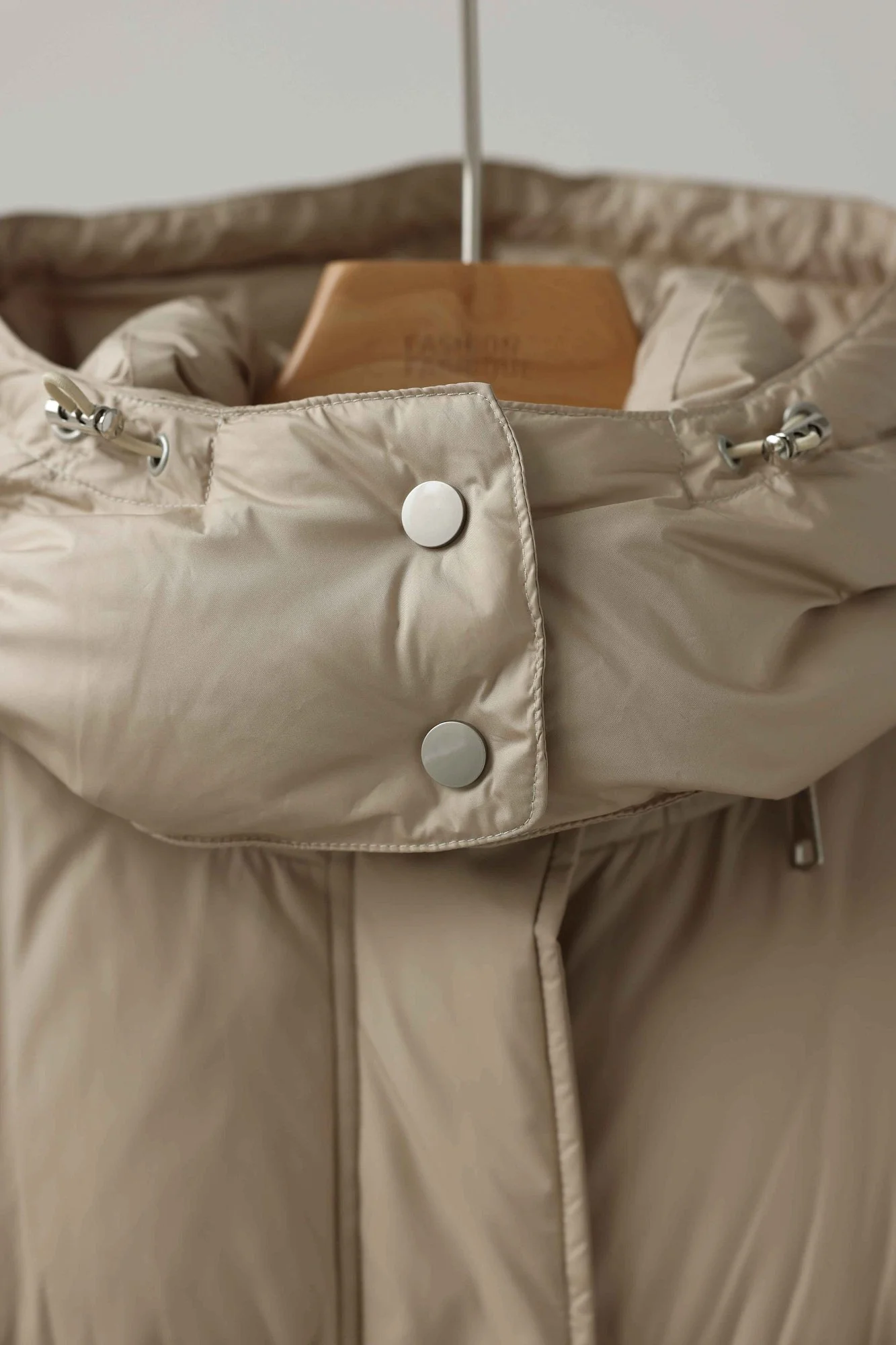 Пуховик (S (42RU), бежевый). Избражение № 3