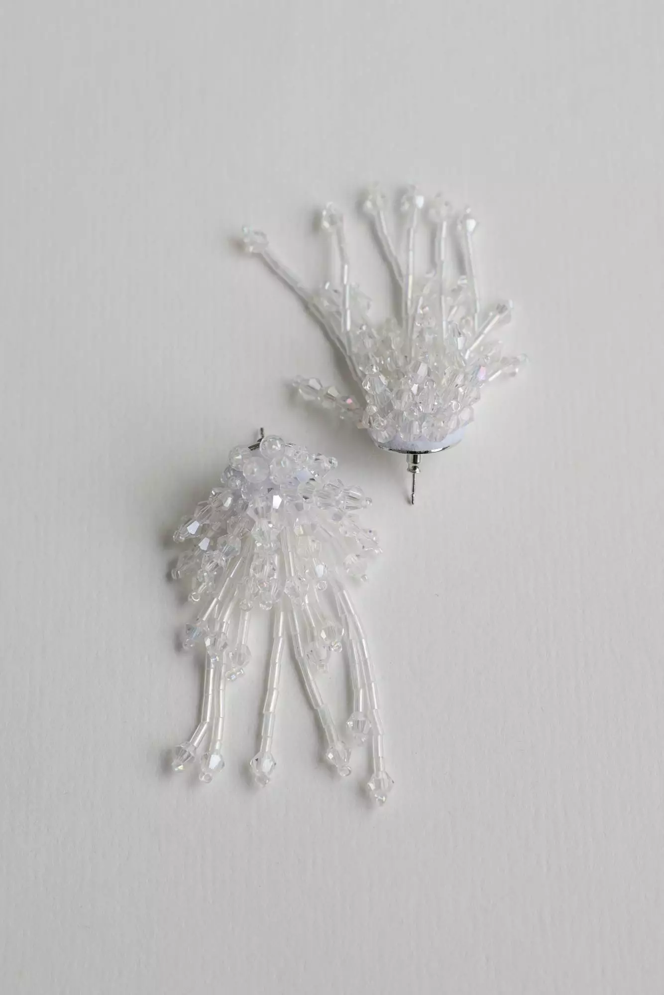 Серьги (белый). Избражение № 2