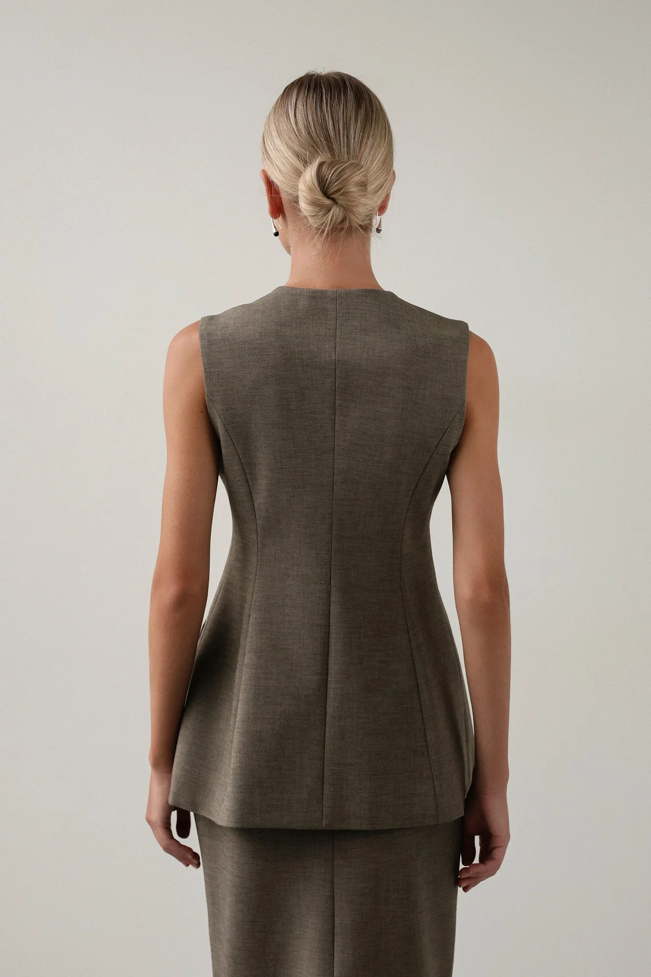 Жилет (M (44RU), светло-коричневый). Избражение № 5