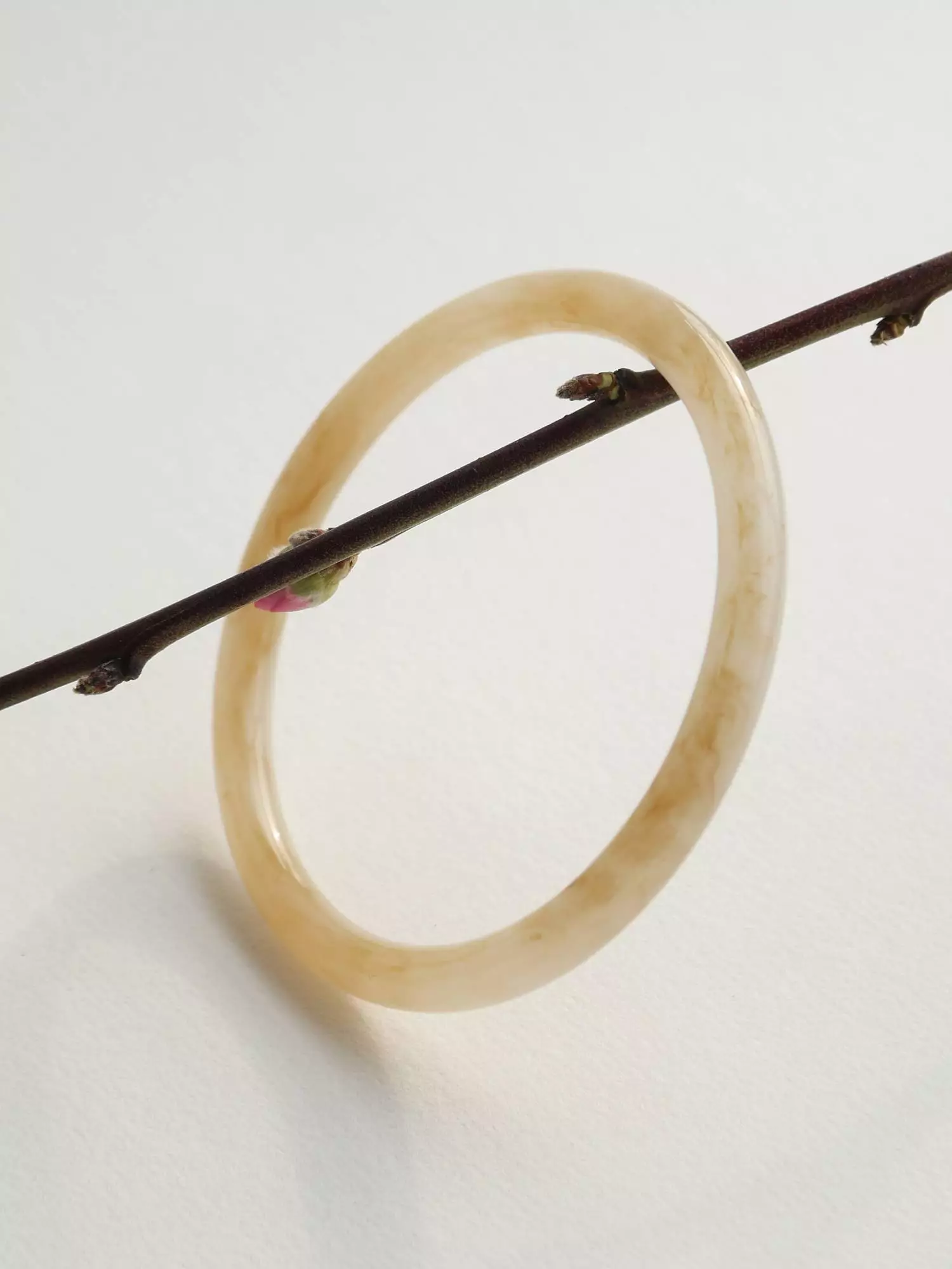 Браслет (бежевый). Избражение № 2