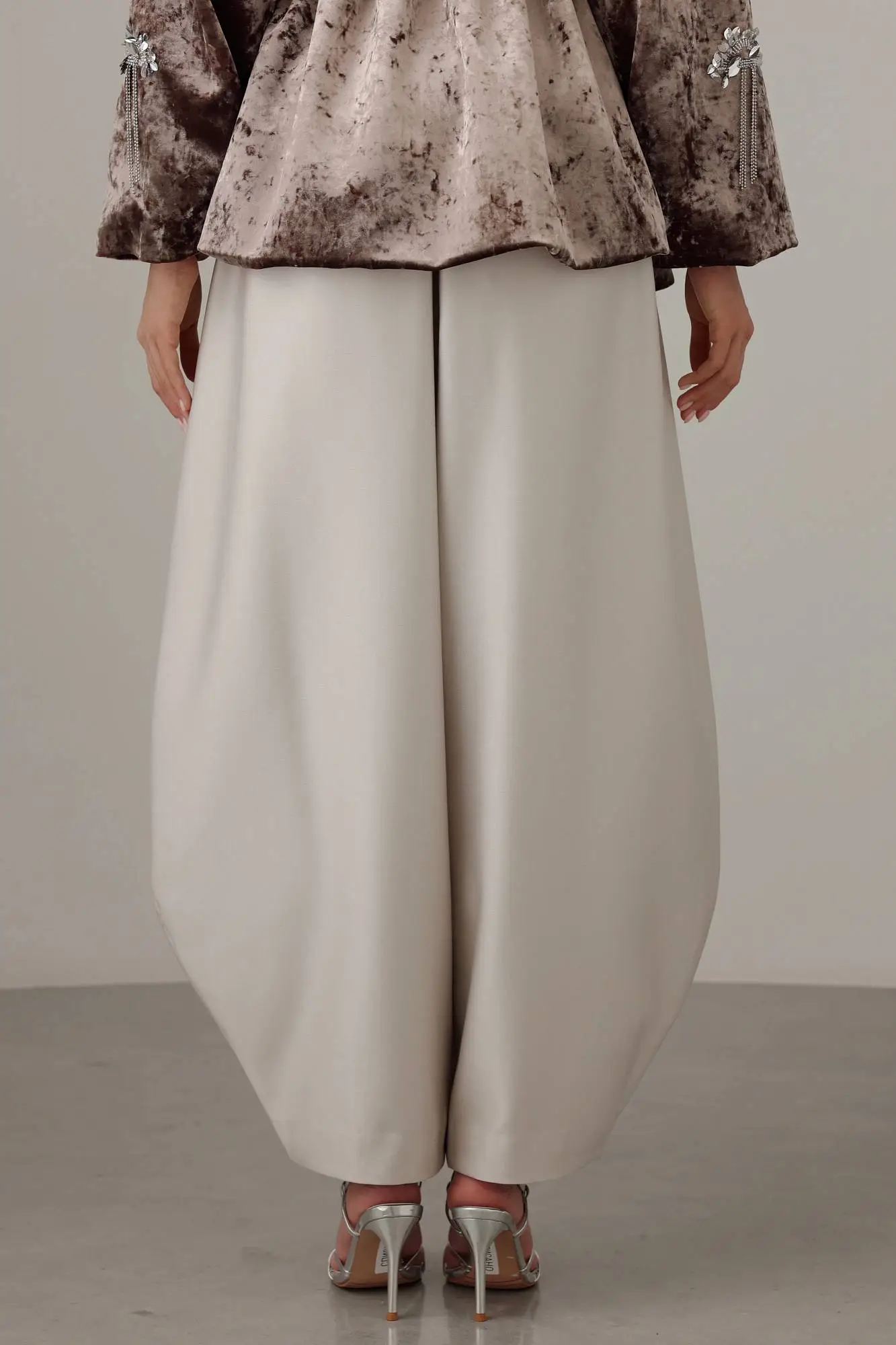 Брюки (S (42RU), светло-серый). Избражение № 4