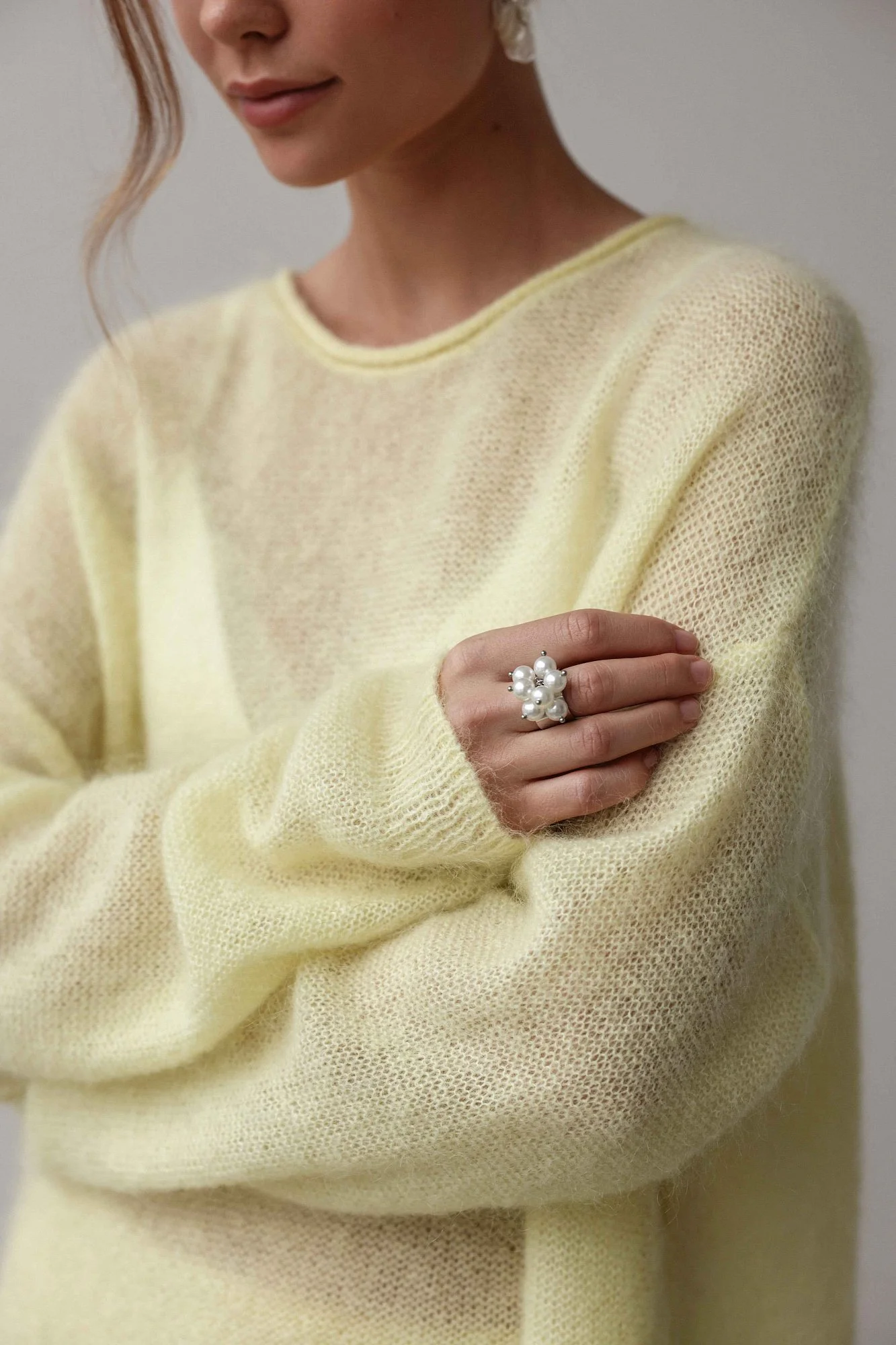 Свитер (onesize (42-46RU), нежно-жёлтый). Избражение № 5