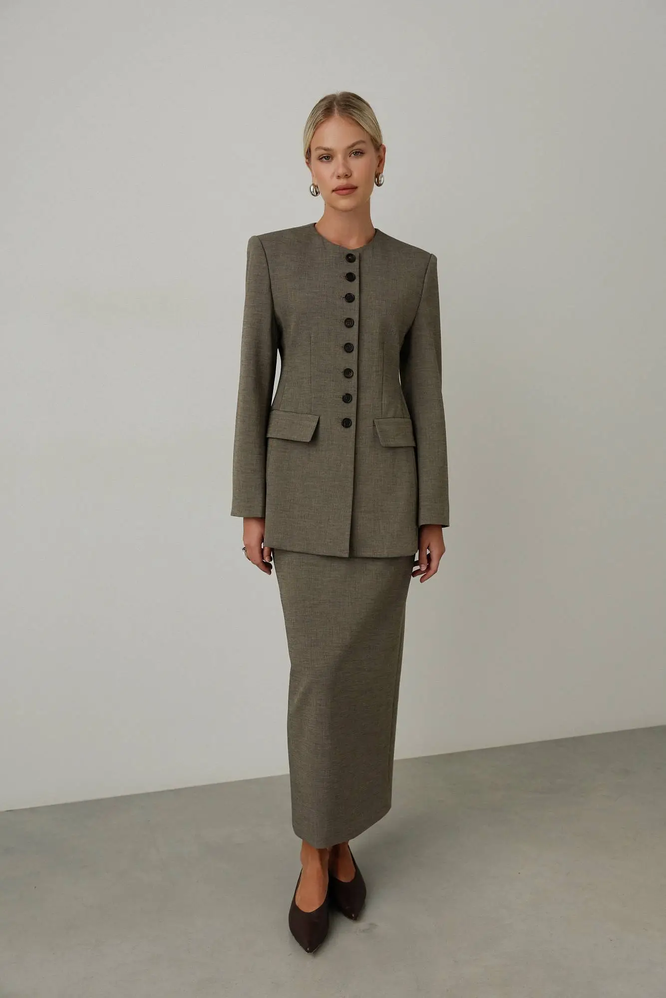 Пиджак (M (44RU), светло-коричневый). Избражение № 1