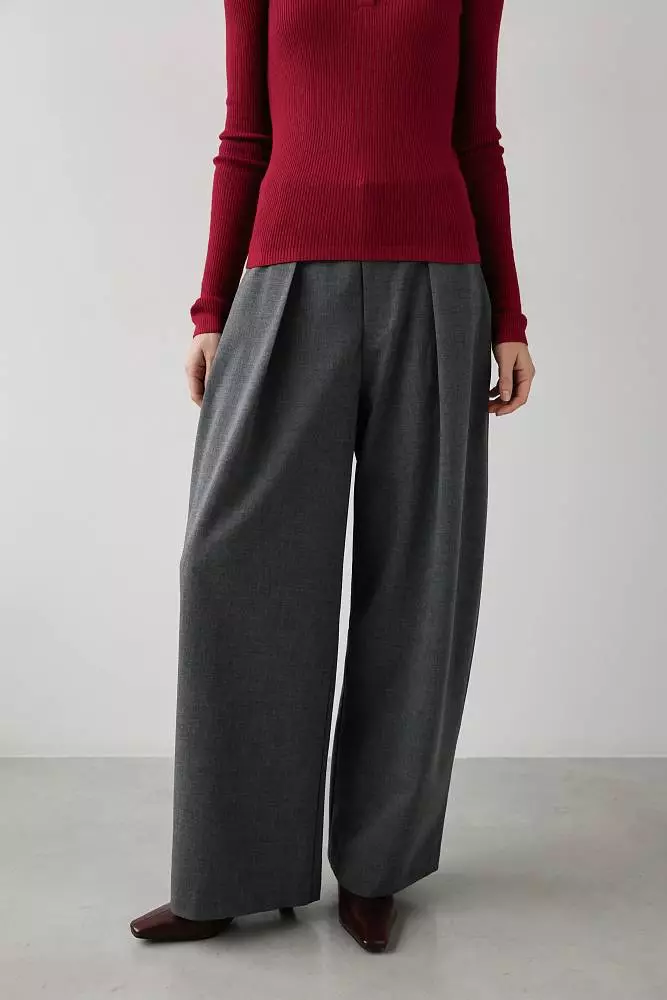 Брюки (S (42RU), серый). Изображение № 1