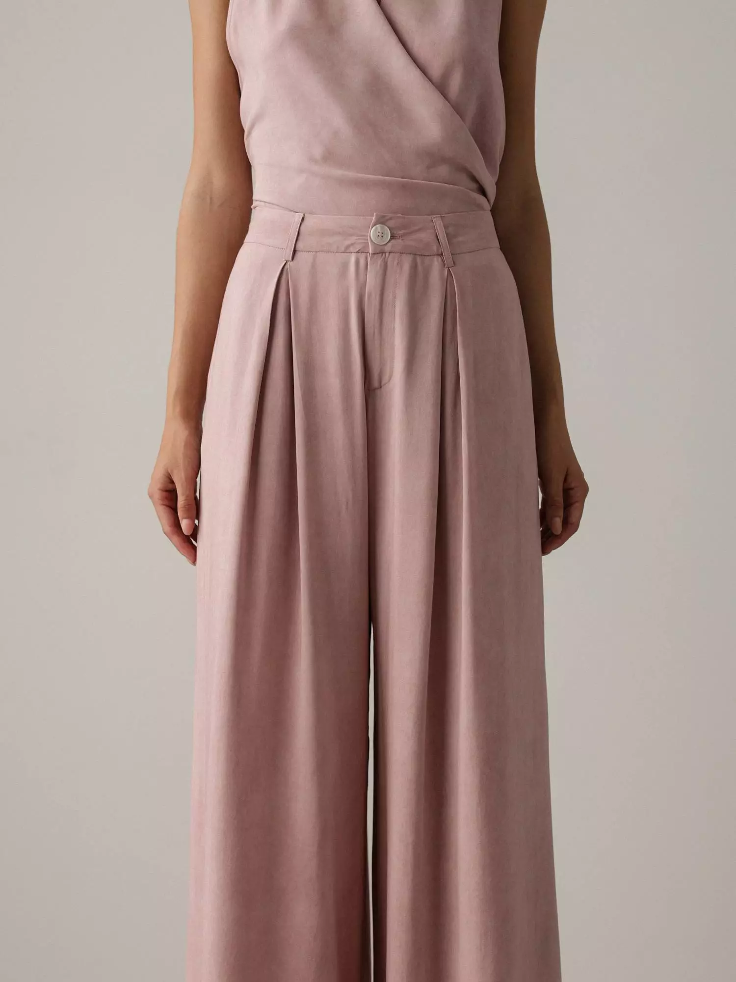 Костюм: топ и брюки (S (42RU), пыльно-розовый). Избражение № 4