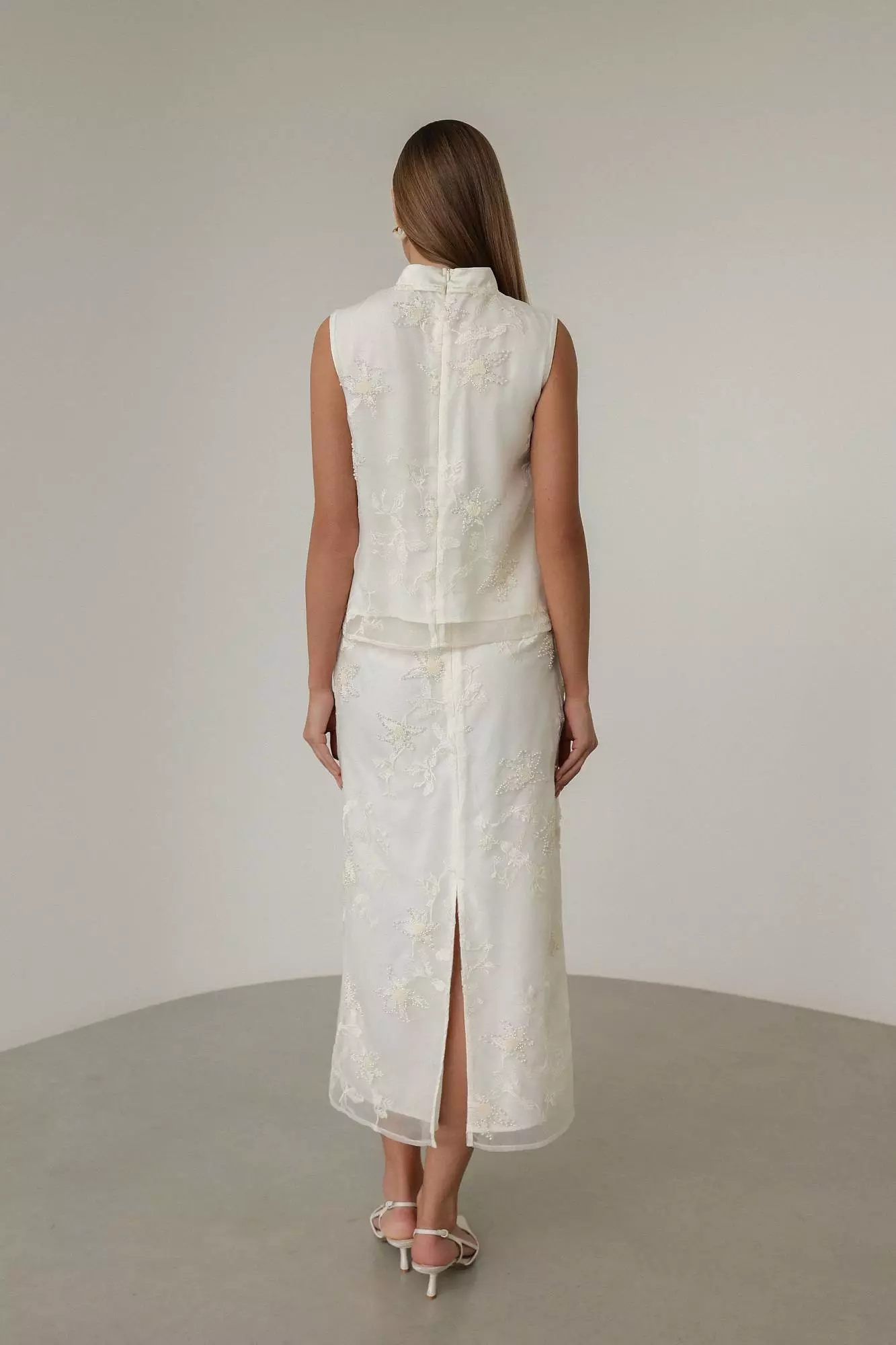 Костюм: топ и юбка (M (44RU), молочный). Избражение № 6