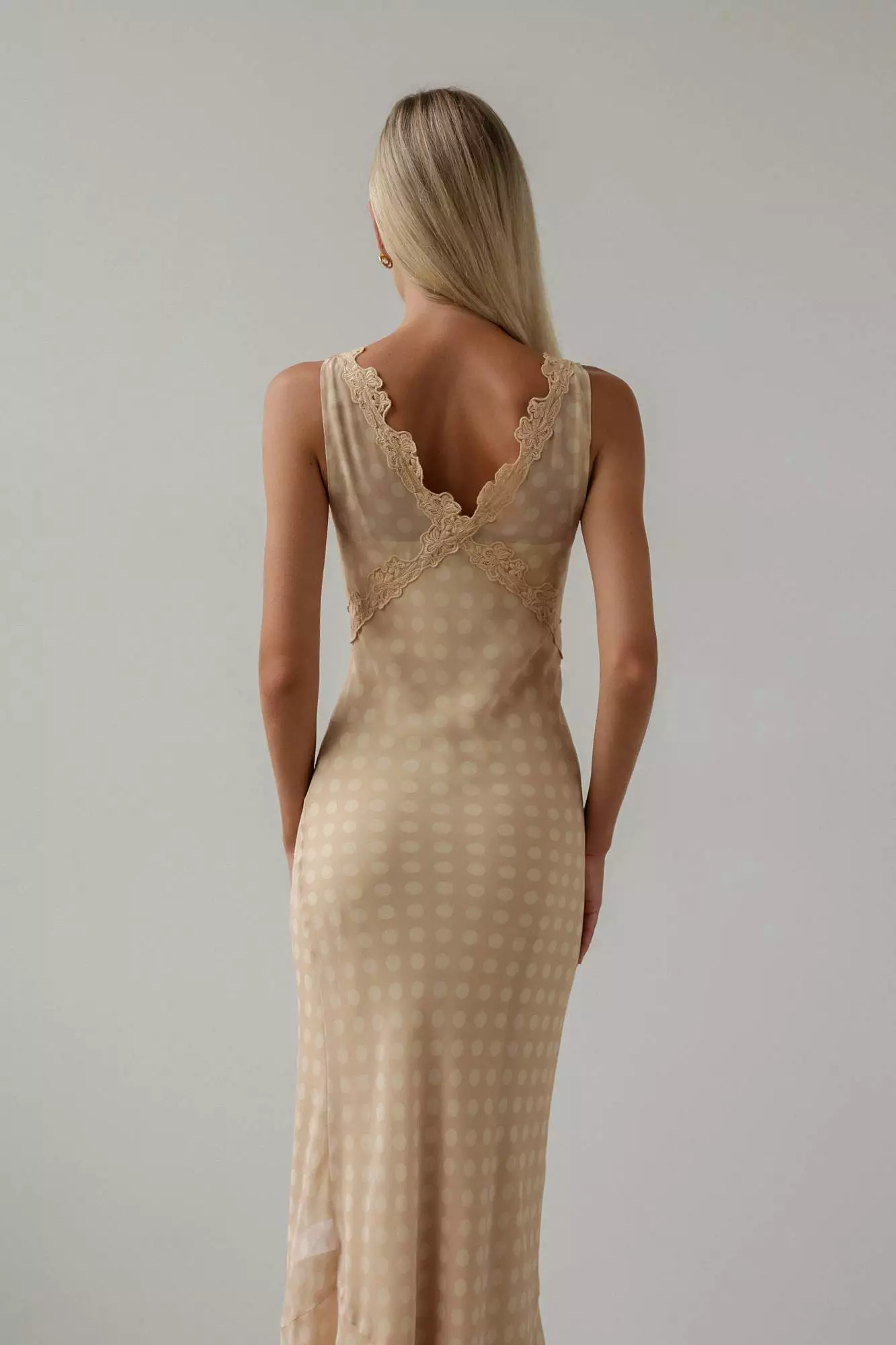 Платье (S (42RU), песочный). Избражение № 6