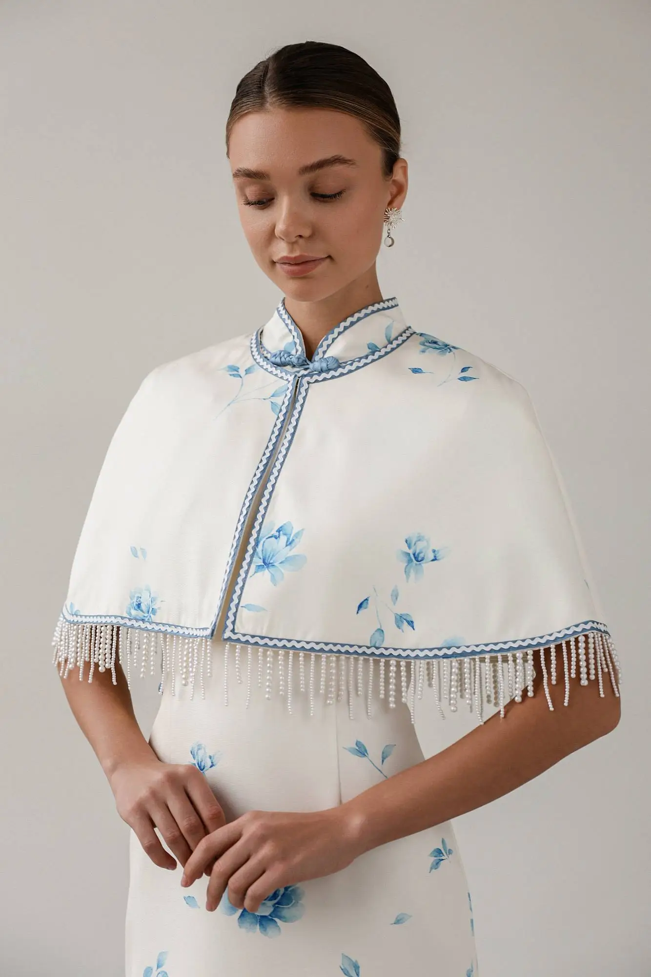 Накидка (S (42RU), молочный). Избражение № 1