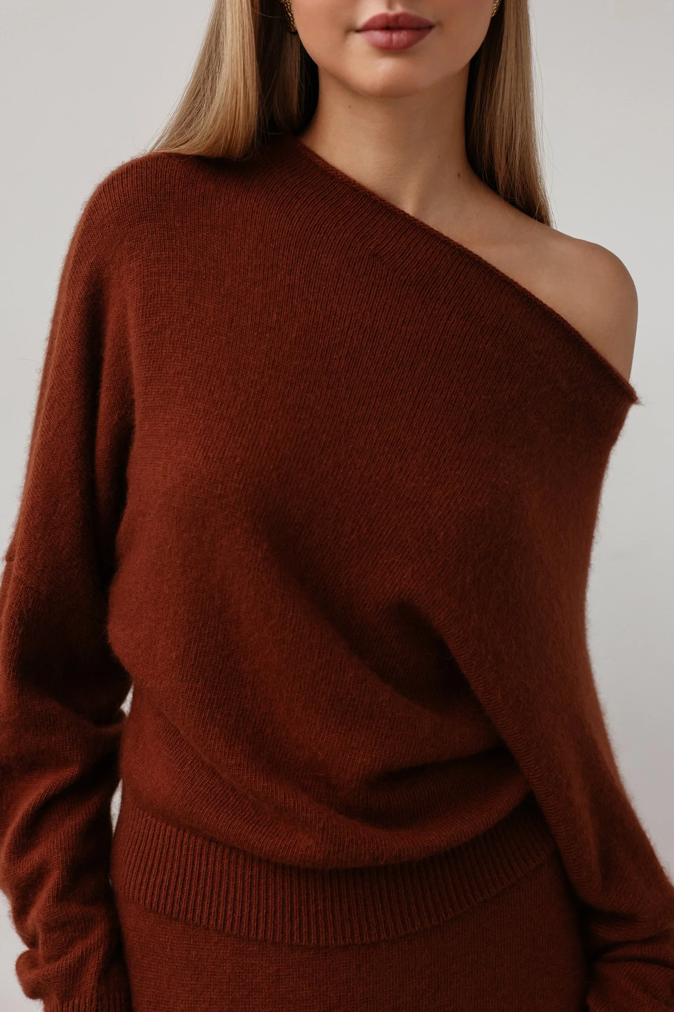 Свитер (onesize (42-46RU), коричневый). Избражение № 3