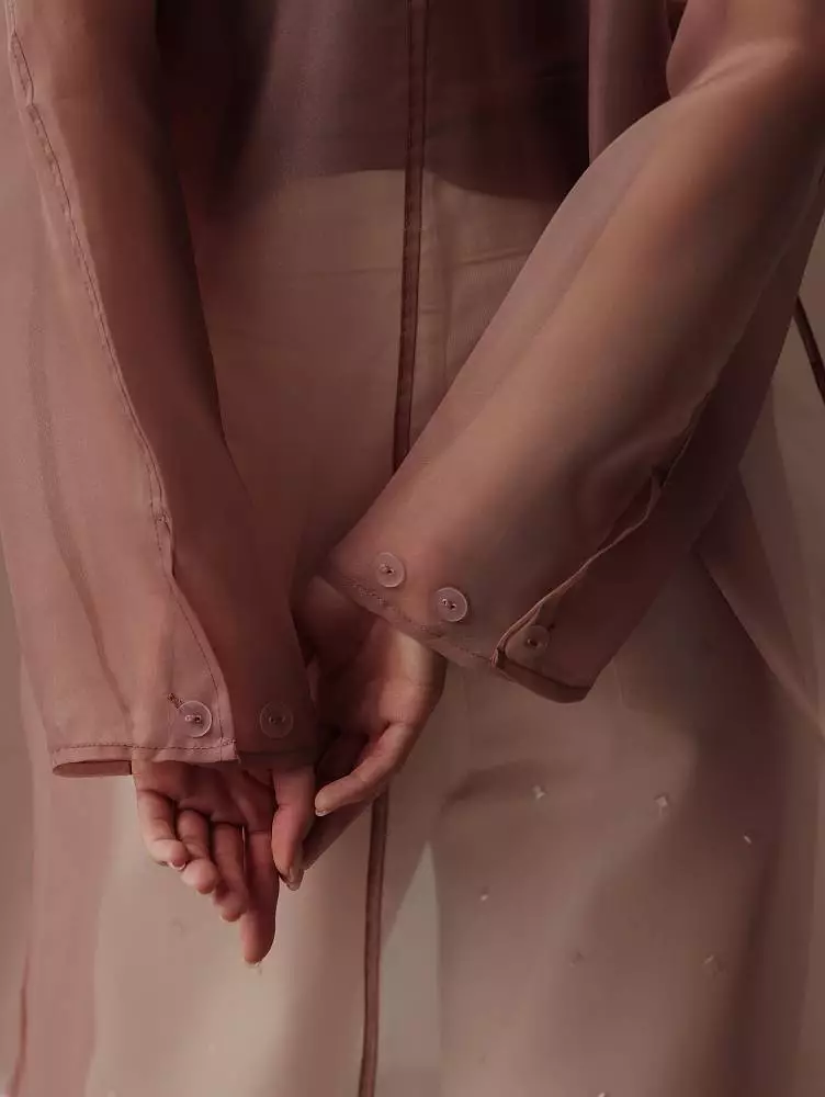 тренч (темно-пудровый). Изображение № 3