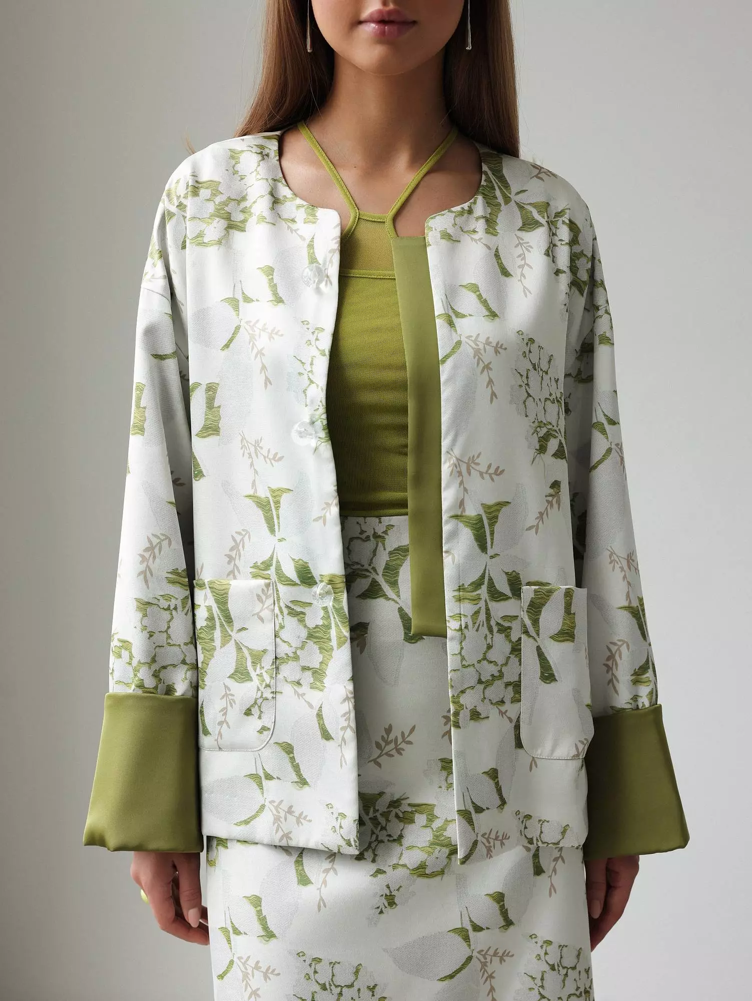 Жакет (M (44RU), серая олива). Избражение № 1