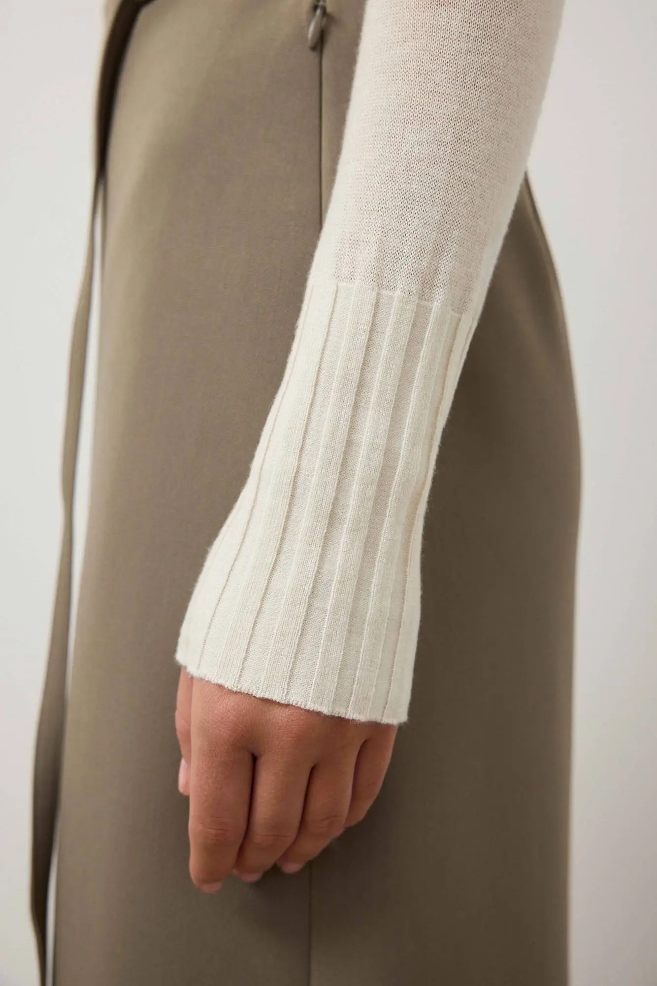 Джемпер (S (42RU), молочный). Избражение № 4