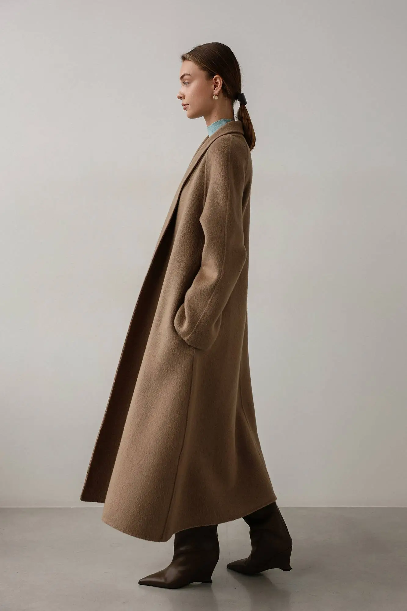 Пальто (onesize (42-46RU) бледно-коричневый). Избражение № 5