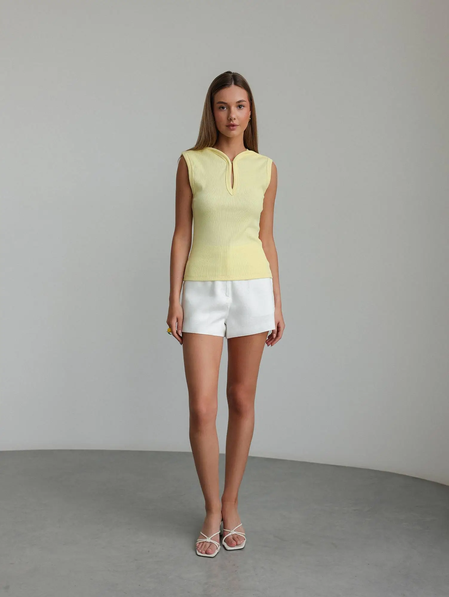 Шорты (L (46RU), белый). Избражение № 2