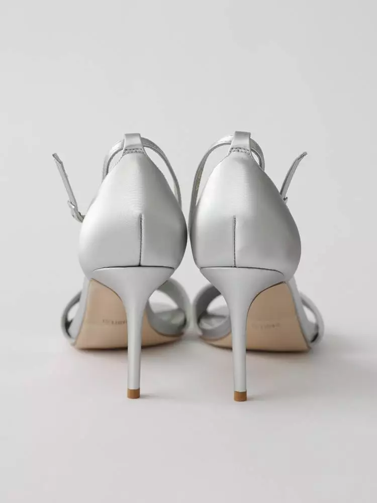 Босоножки (39, серебристый). Изображение № 4