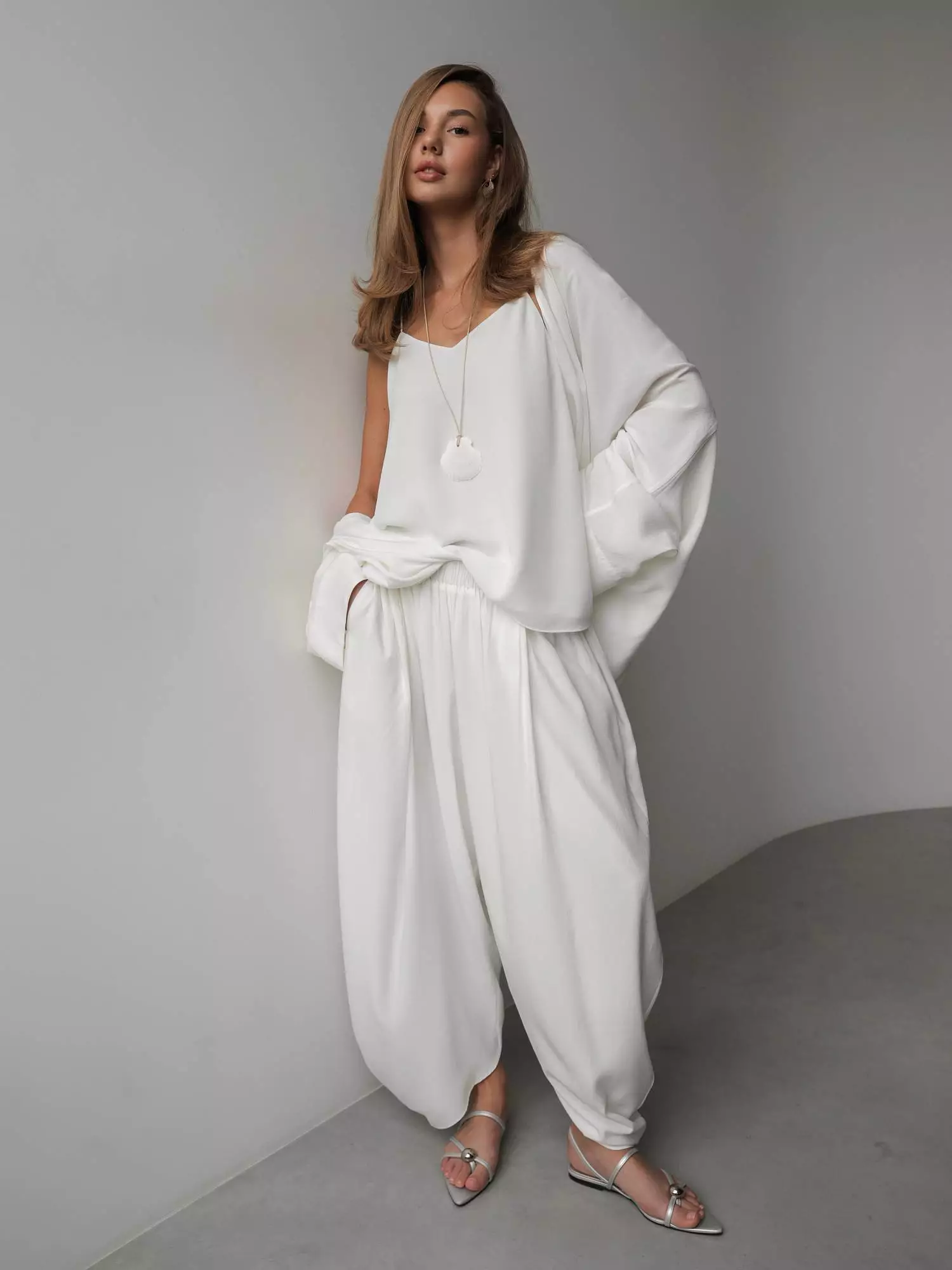 Брюки (M (44RU), белый). Избражение № 1