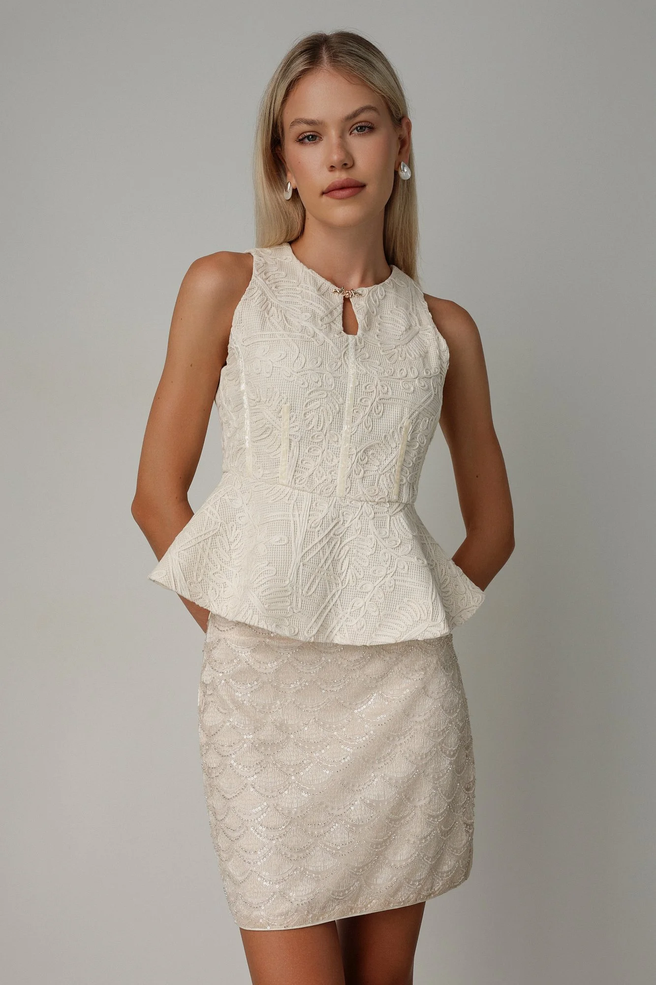 Топ (L (46RU), светло-бежевый). Избражение № 1