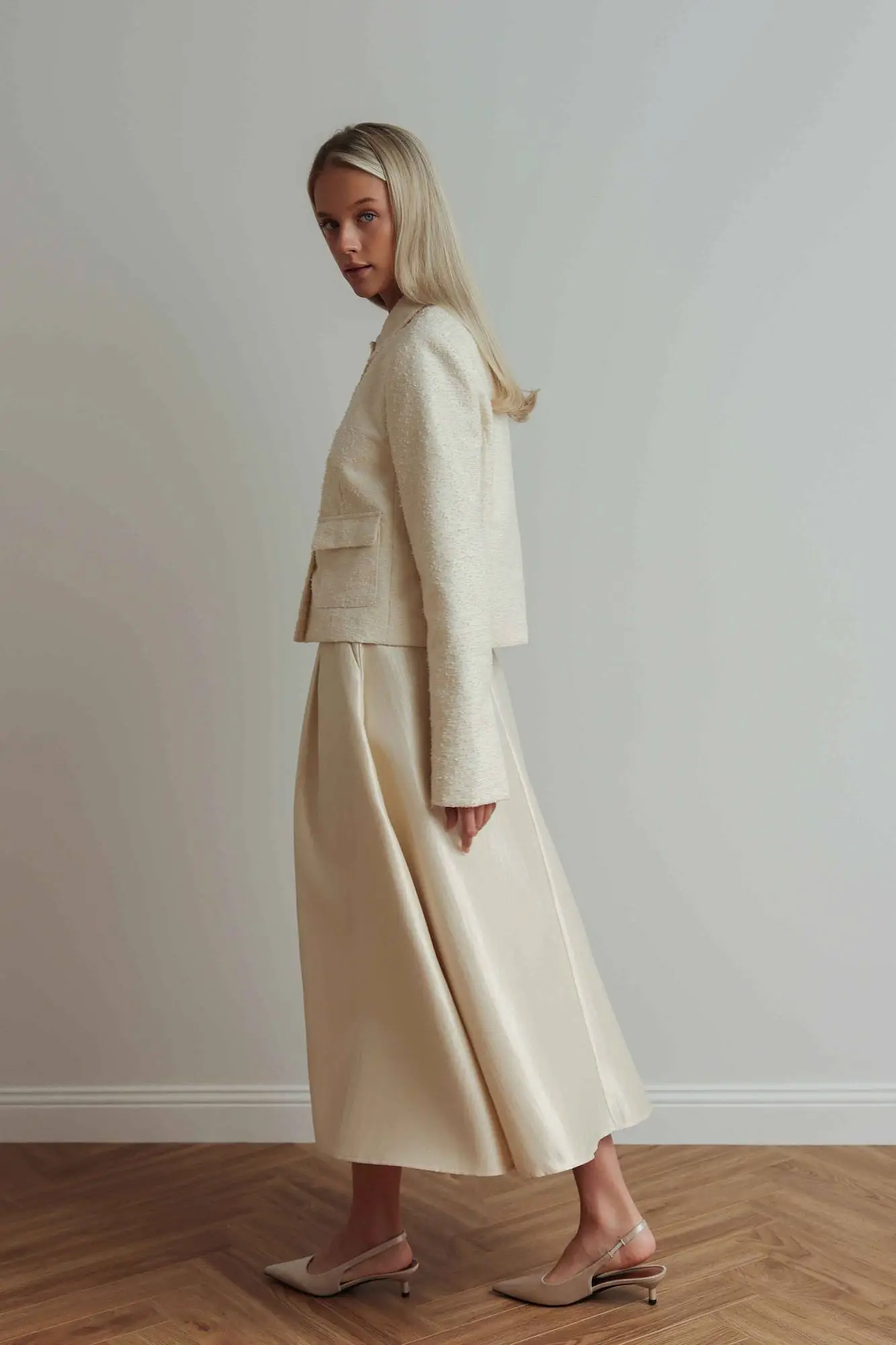 Жакет (M (44), светло-бежевый). Избражение № 4