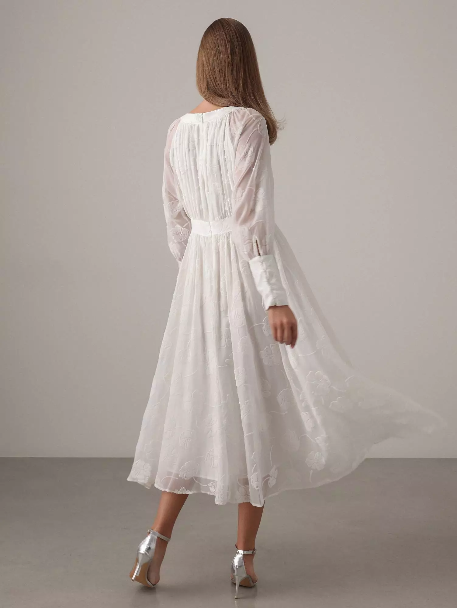 Платье (S (42RU), белый). Избражение № 6