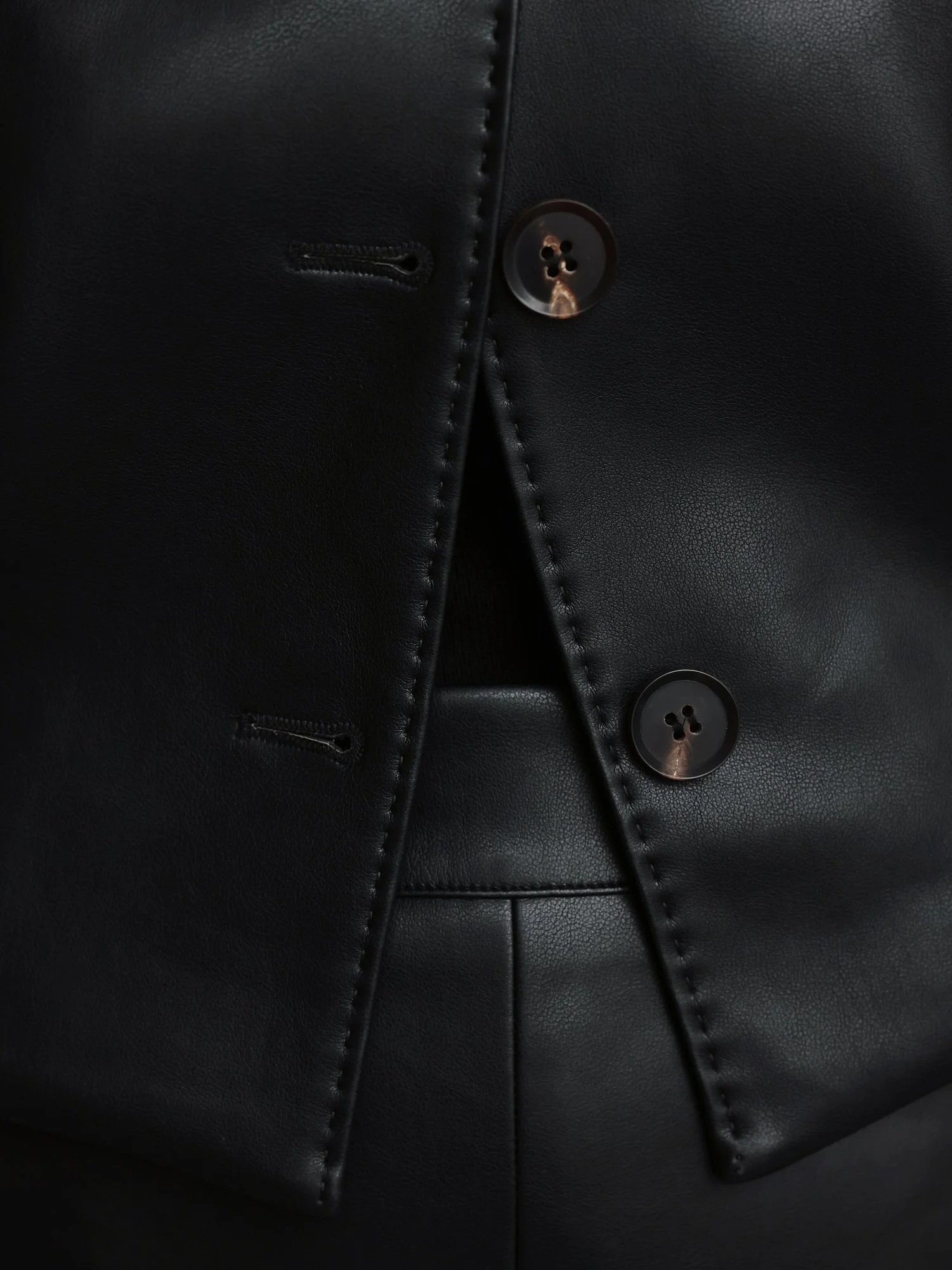 Жилет (M (44), чёрный). Избражение № 4