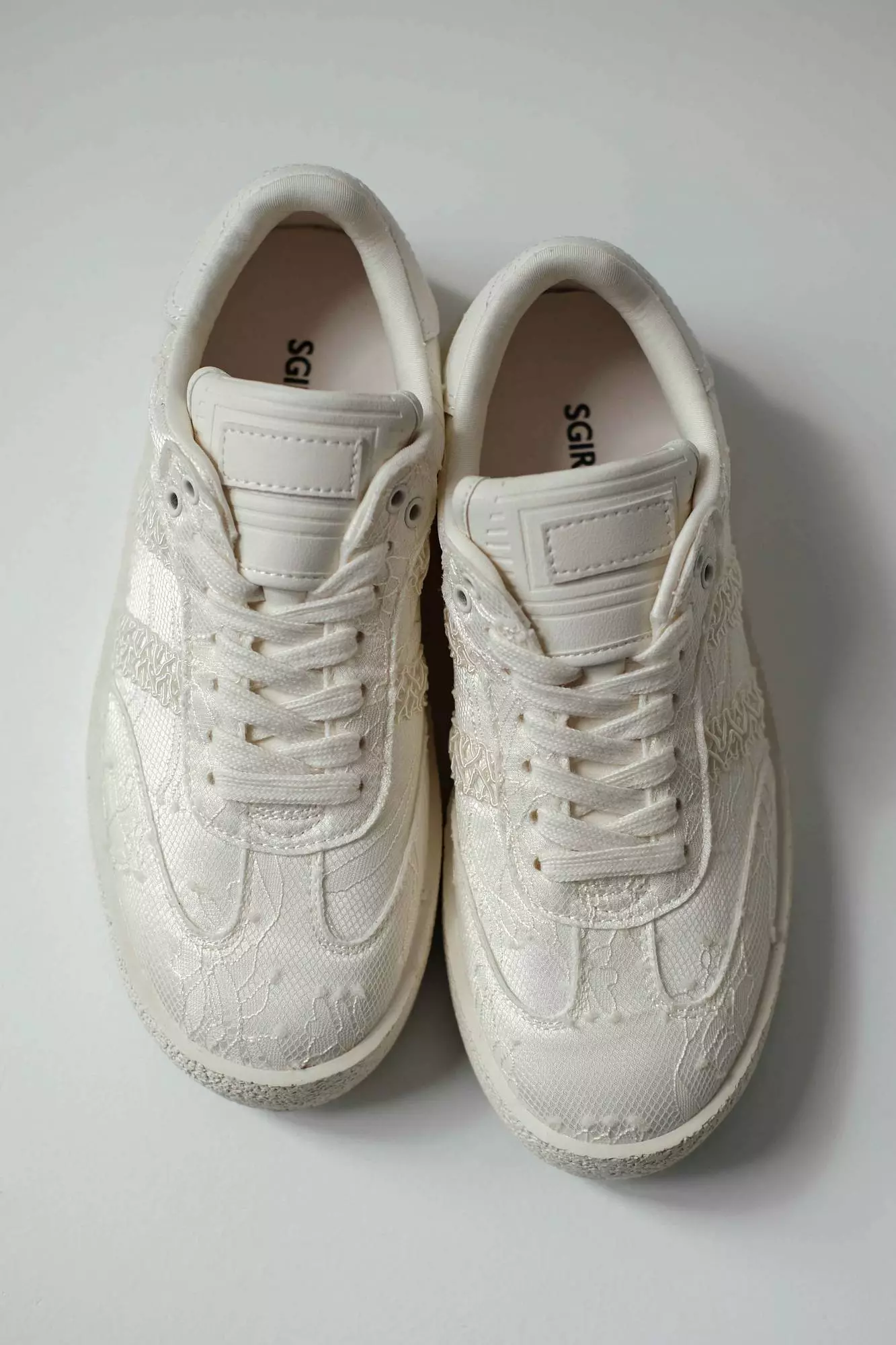 кеды (35, молочный). Избражение № 1