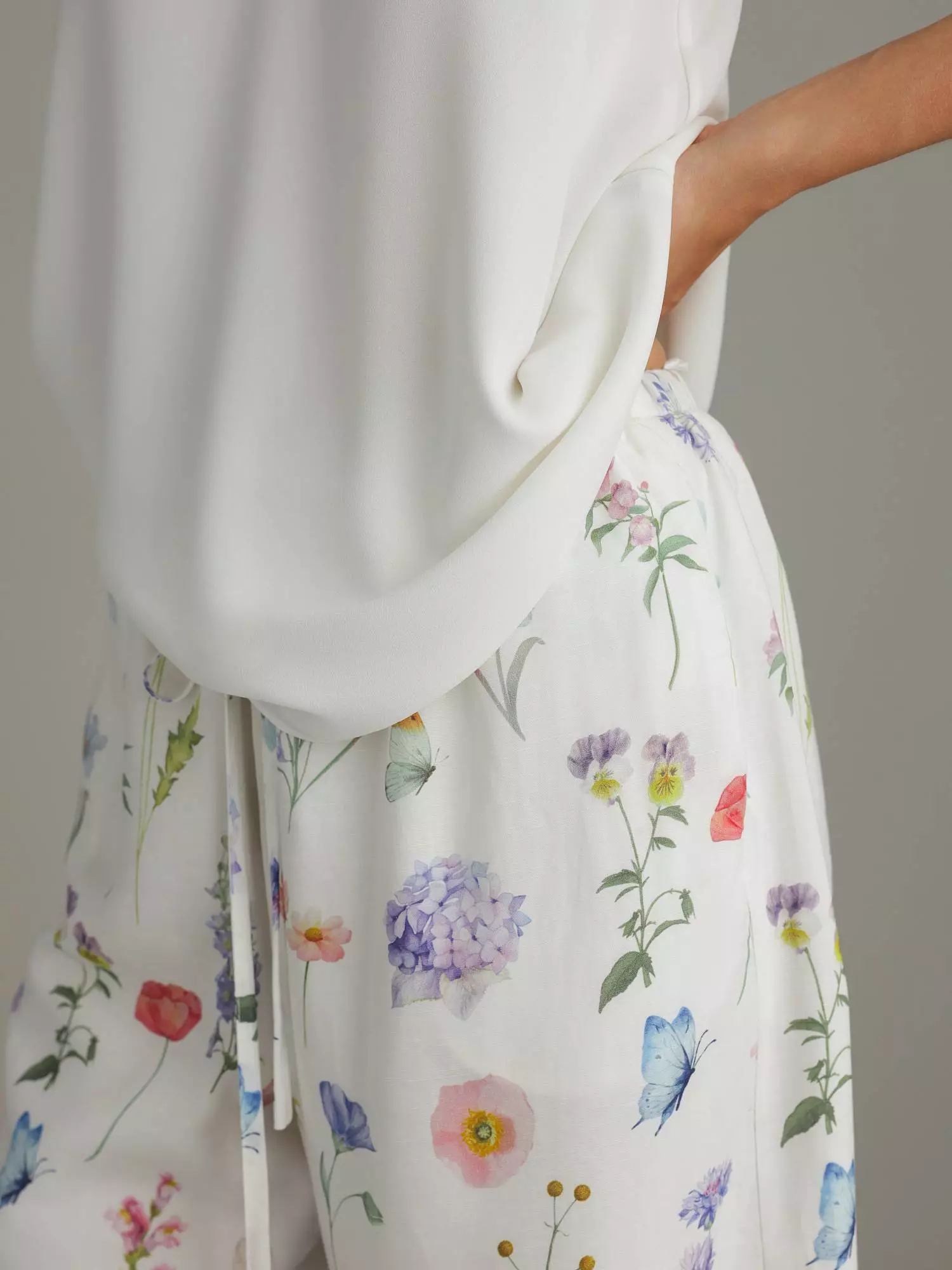 Брюки (S (42RU), белый). Избражение № 4