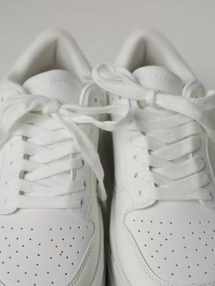 кеды (37, белый). Изображение № 3