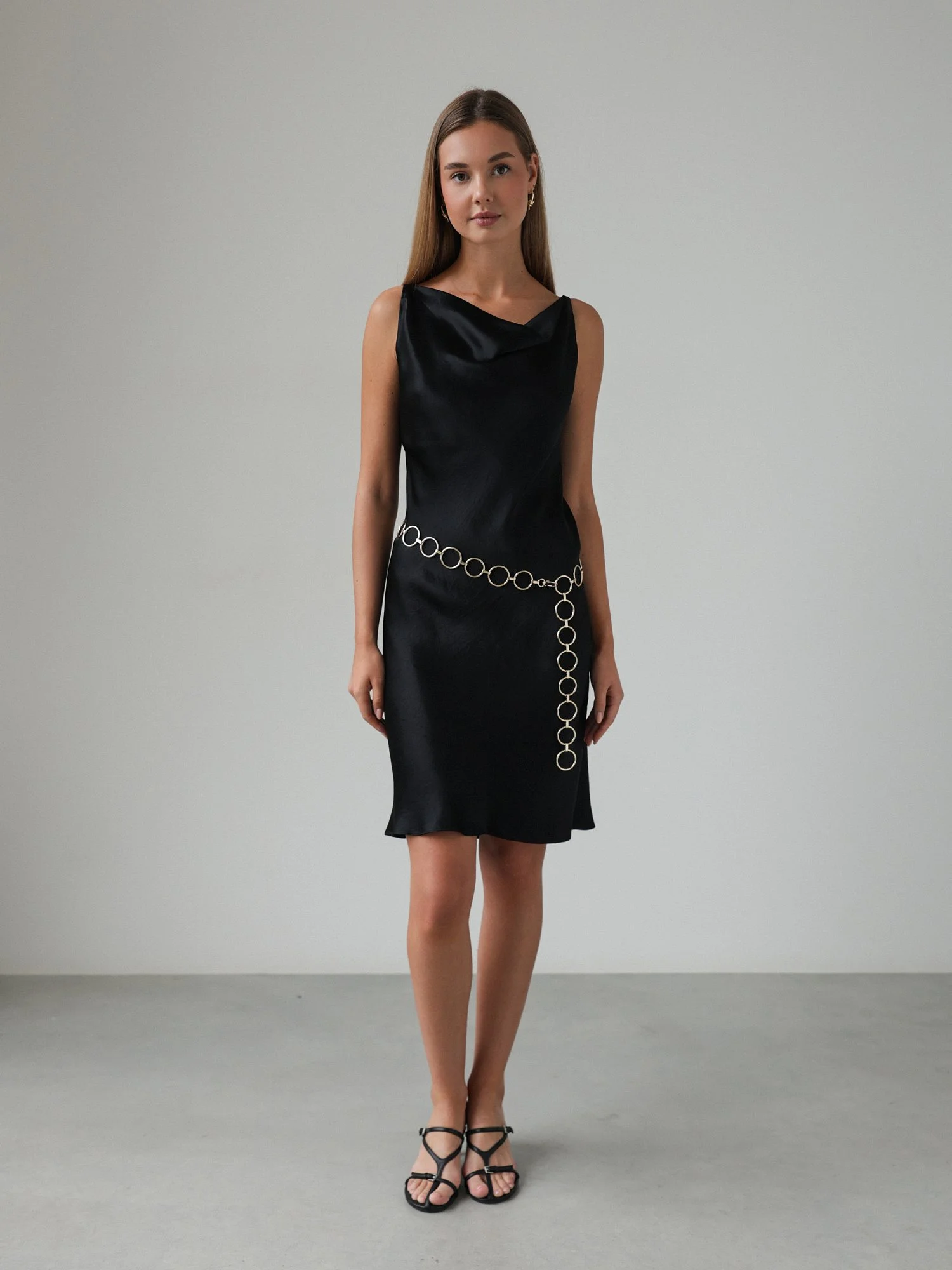 Платье (M (44RU), чёрный). Избражение № 1