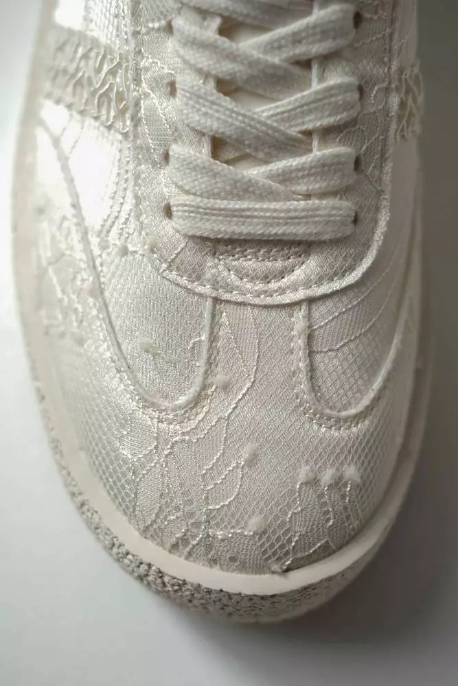 кеды (35, молочный). Изображение № 2