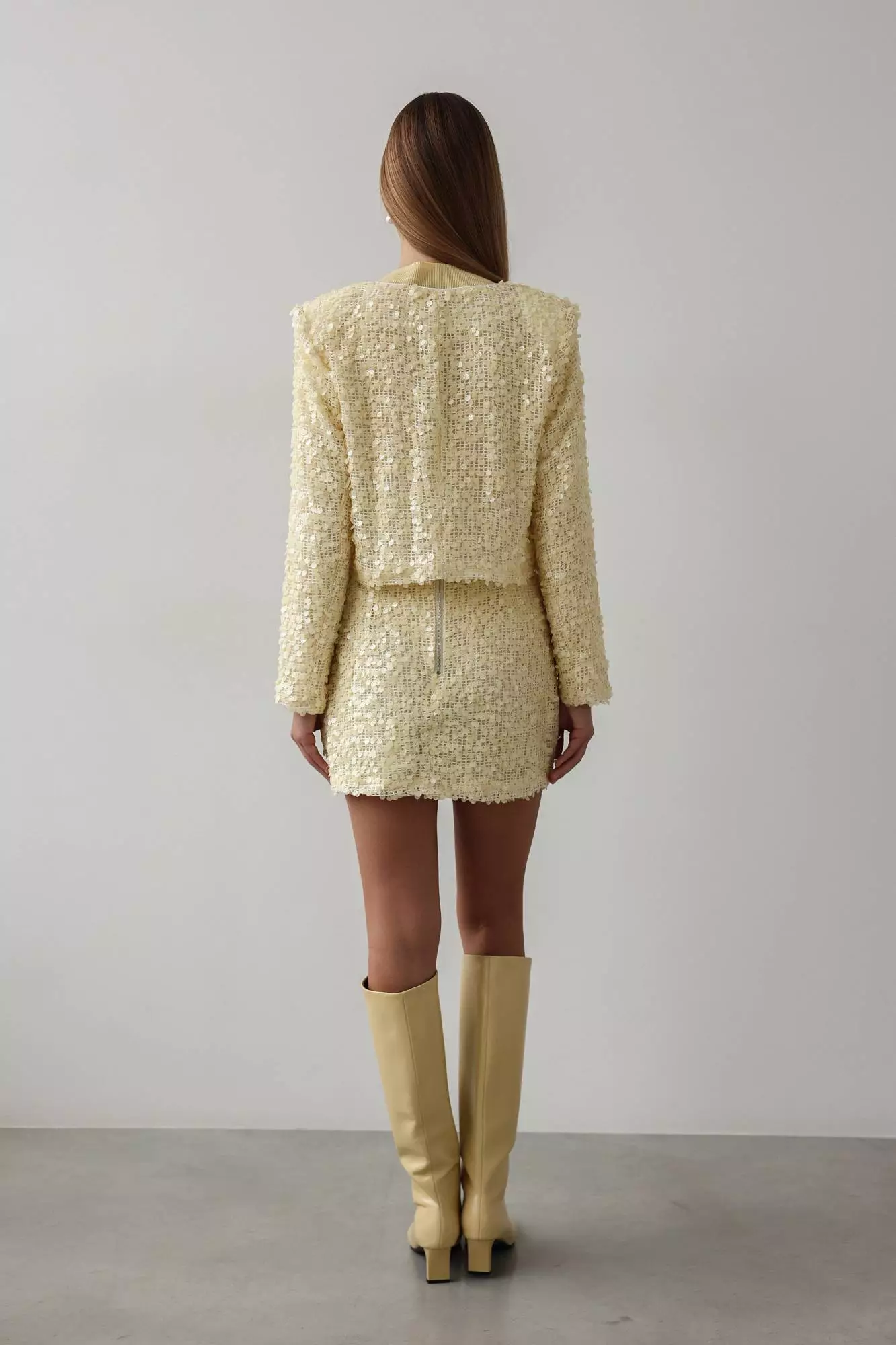 Костюм: жакет и юбка (S (42RU), нежно-жёлтый). Избражение № 5