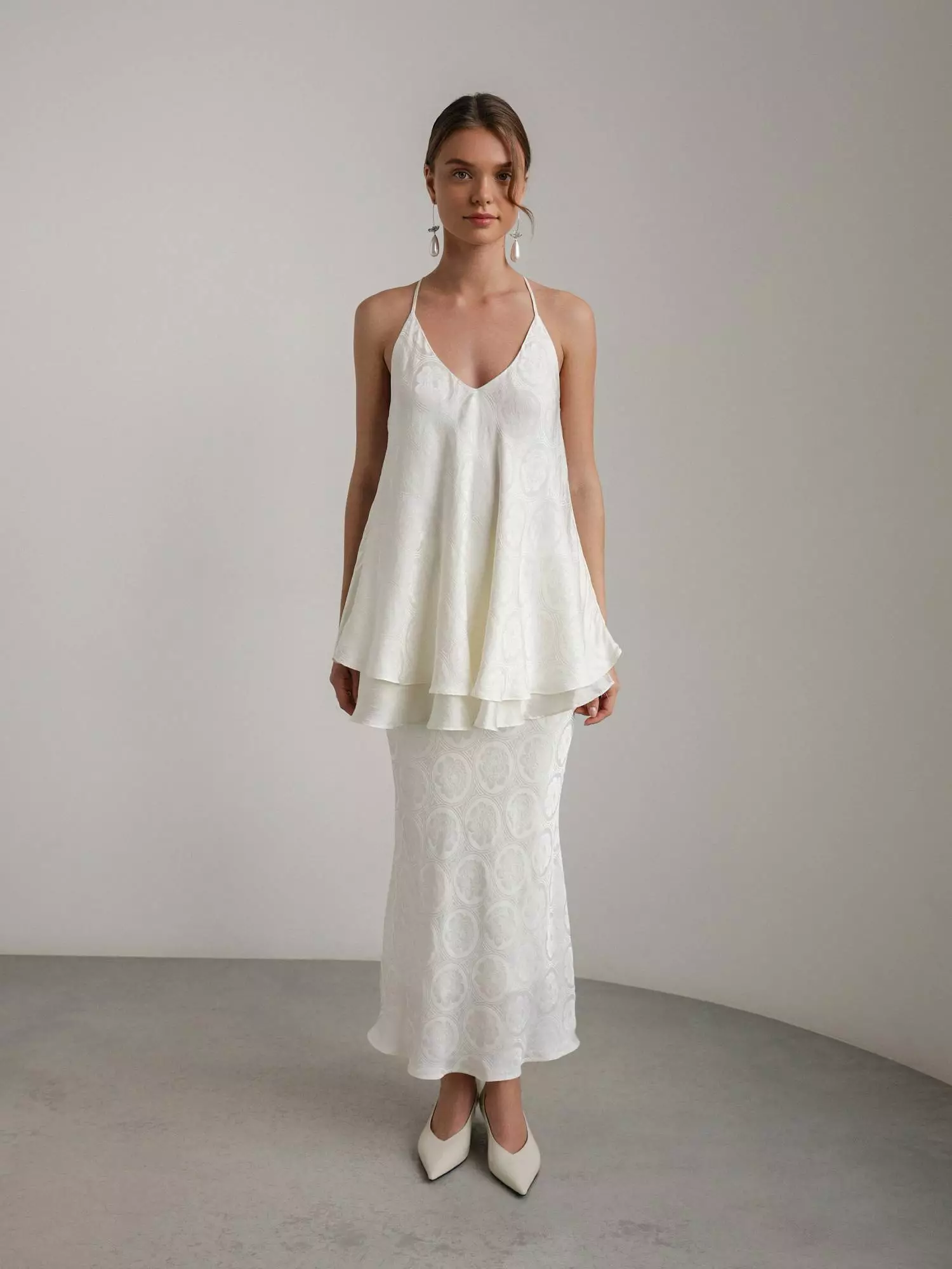 Костюм: топ и юбка (S (42RU), светло-бежевый). Избражение № 1